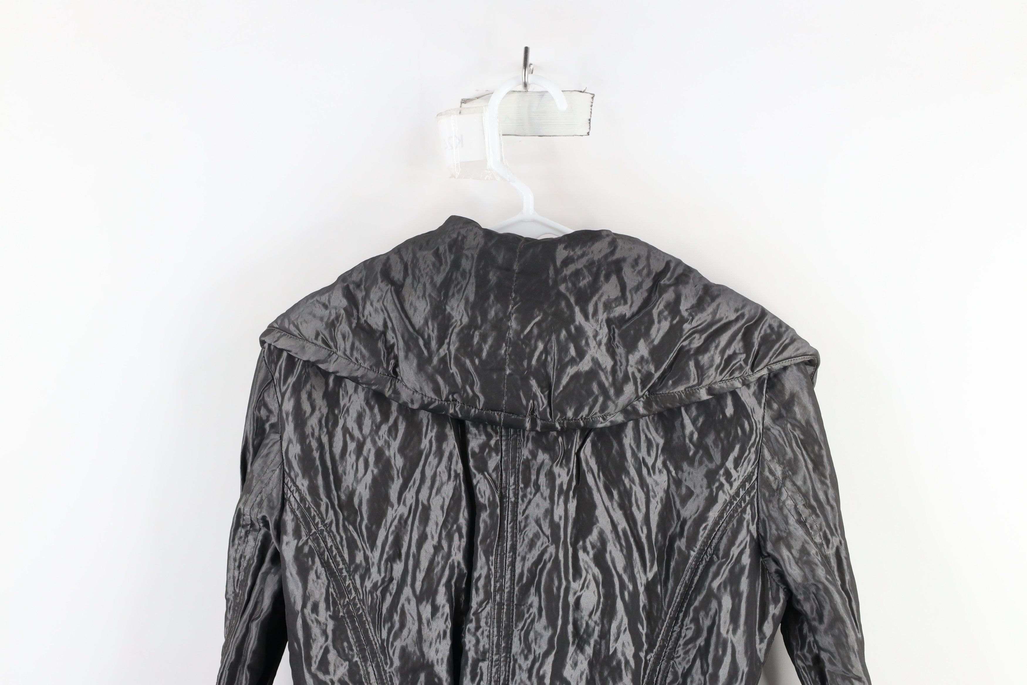Vintage Vintage 90s Cache Belted Shawl Puffer Jacket Gray Metallic Size M / US 6-8 / IT 42-44 - 10 Thumbnail