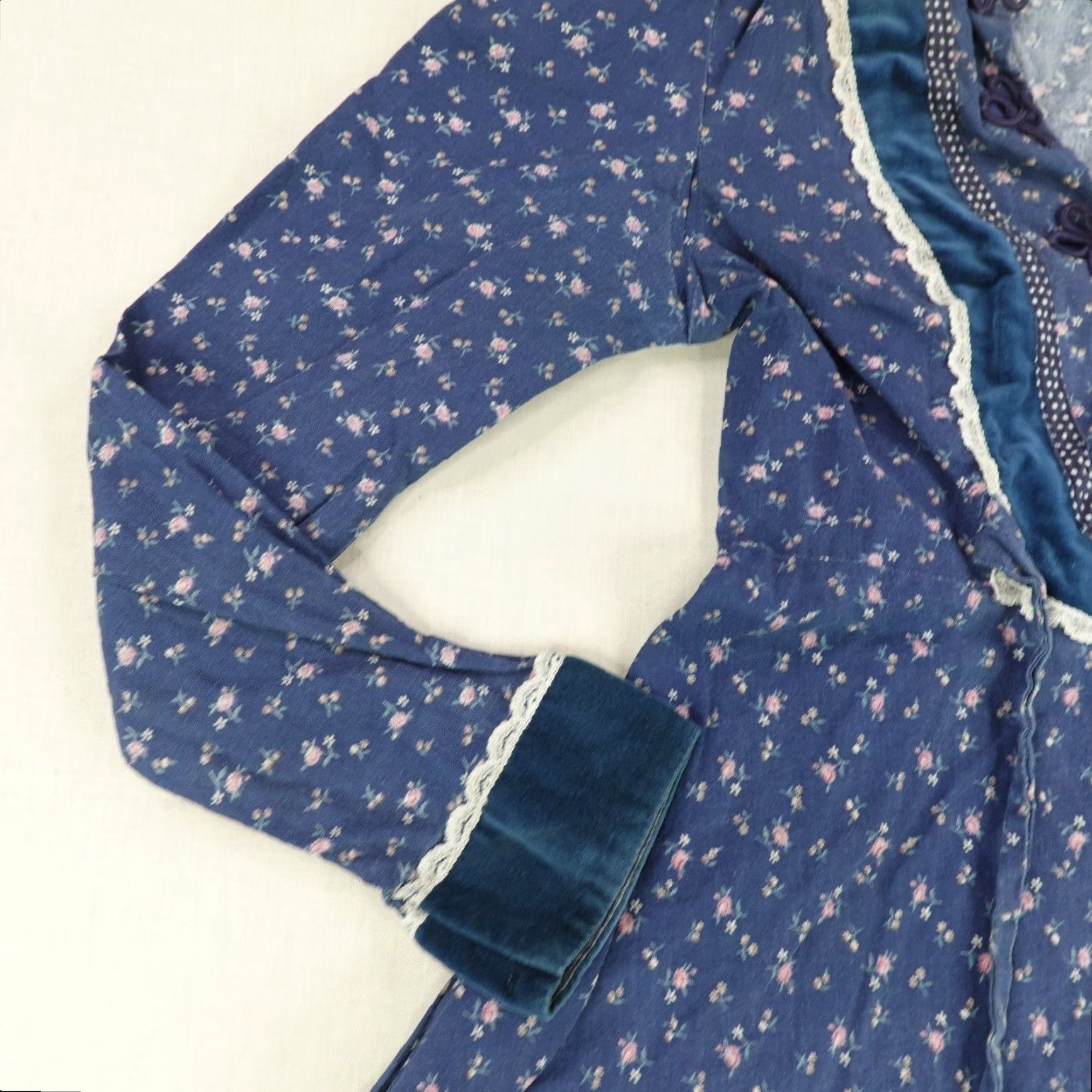 Vintage VINTAGE Gunne Sax Dress Women Midi Floral Long Sleeve V-Neck Zipper Blue 90s Peasant Style Size M / US 6-8 / IT 42-44 - 3 Thumbnail