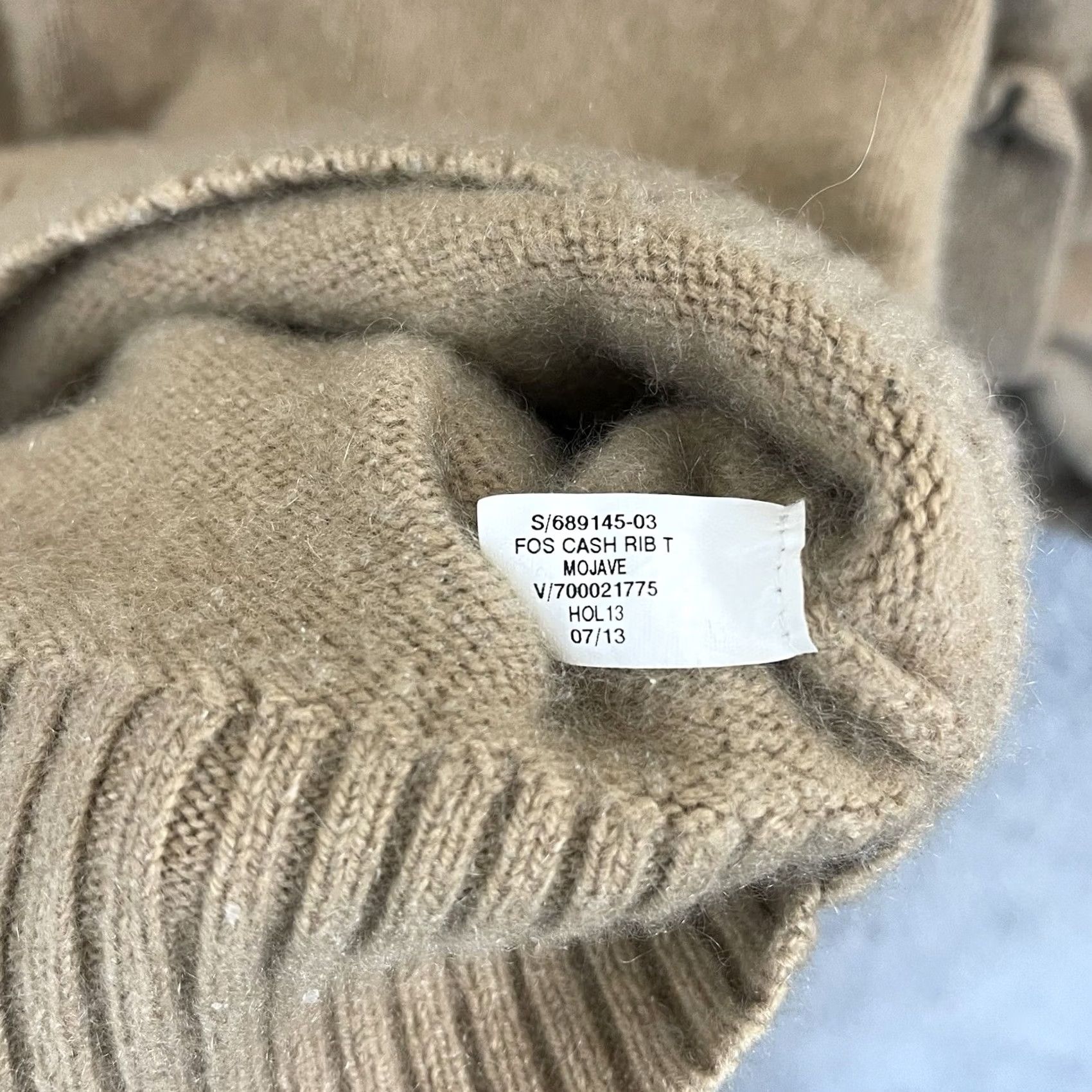 Banana Republic Banana Republic Sweater Womens L Mojave Cashmere Ribbed Roll Sleeve Pullover Size L / US 10 / IT 46 - 6 Thumbnail
