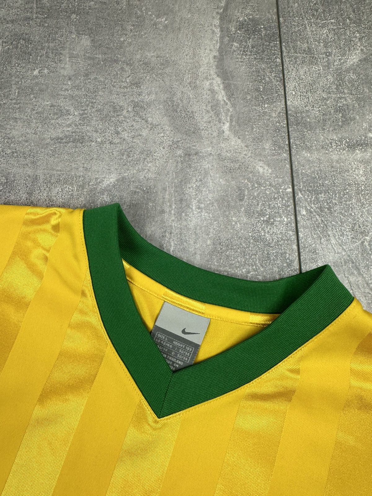 Nike Nike Yellow Ole Brazil Style Striped T-Shirt Jersey Size US L / EU 52-54 / 3 - 5 Thumbnail