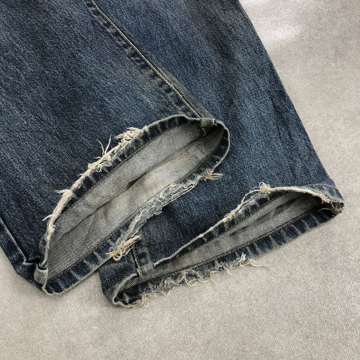 If Six Was Nine × Le Grande Bleu (L.G.B.) 🇺🇸 2000s Fresyjive Distressed Punk Custom Rework Jeans Y2K Size US 34 / EU 50 - 14 Thumbnail