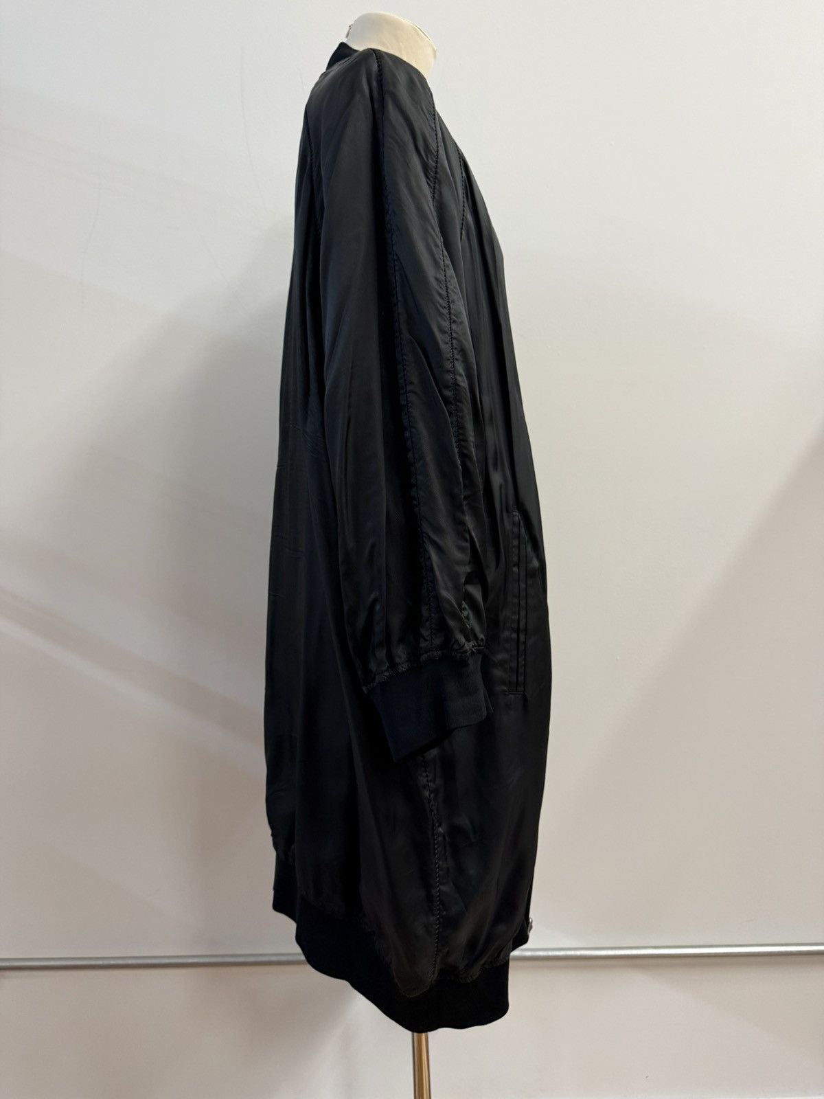 Noir Kei Ninomiya Noir Kei Ninomiya-Dragon Embroidery Silk Reversible Bomber Size S / US 4 / IT 40 - 8 Thumbnail
