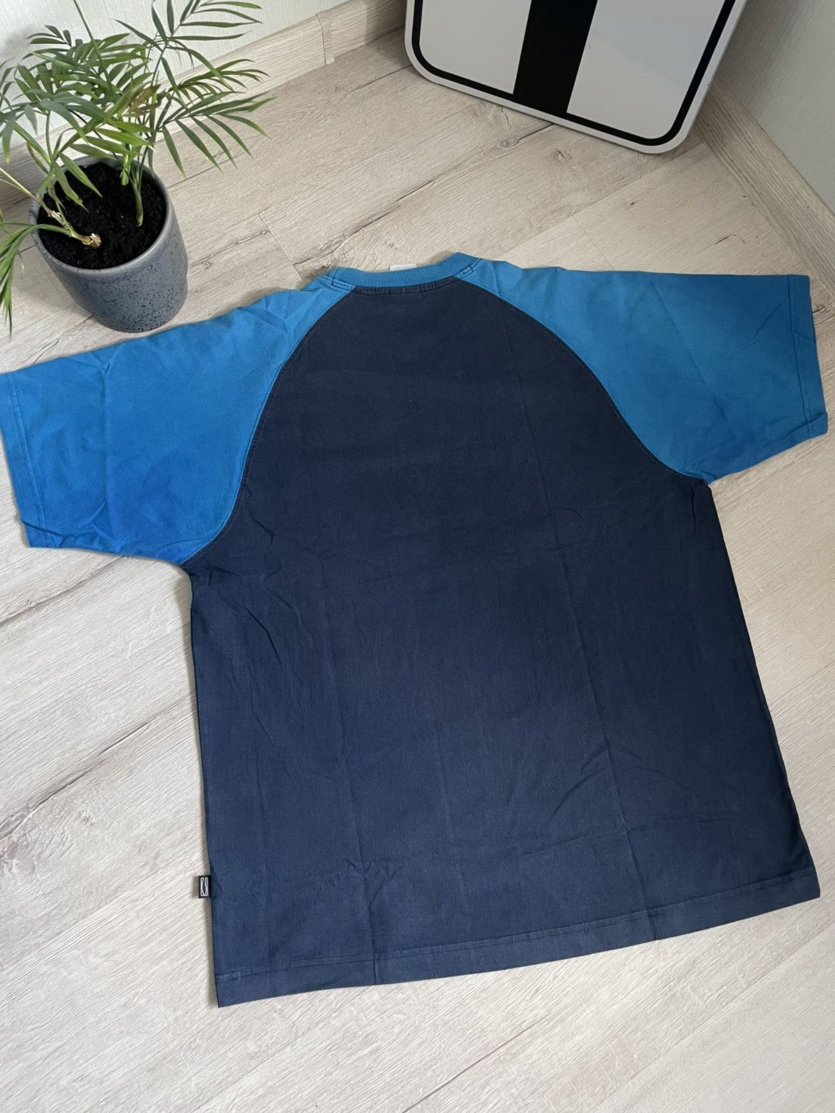 Globe Vintage 90s Globe Skateboarding Faded Tee Y2k Like polar sk8 Size US XL / EU 56 / 4 - 8 Thumbnail