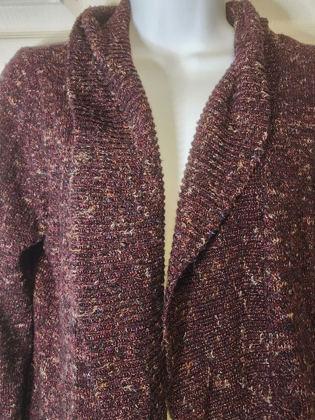 Other Christopher & Banks Maroon Cardigan Size L / US 10 / IT 46 - 2 Thumbnail