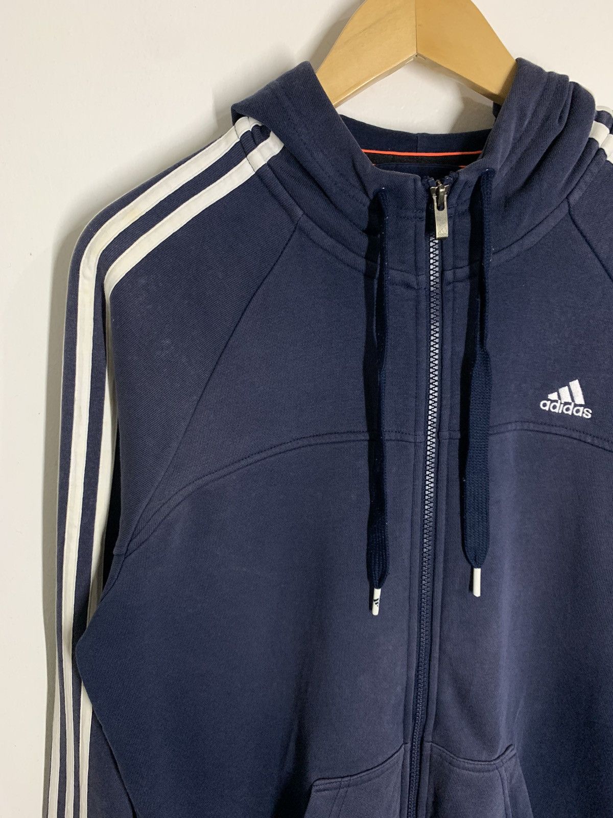 Adidas × Vintage Vtg Y2K Adidas Embroidered Logo Hoodie faded Size US M / EU 48-50 / 2 - 5 Thumbnail