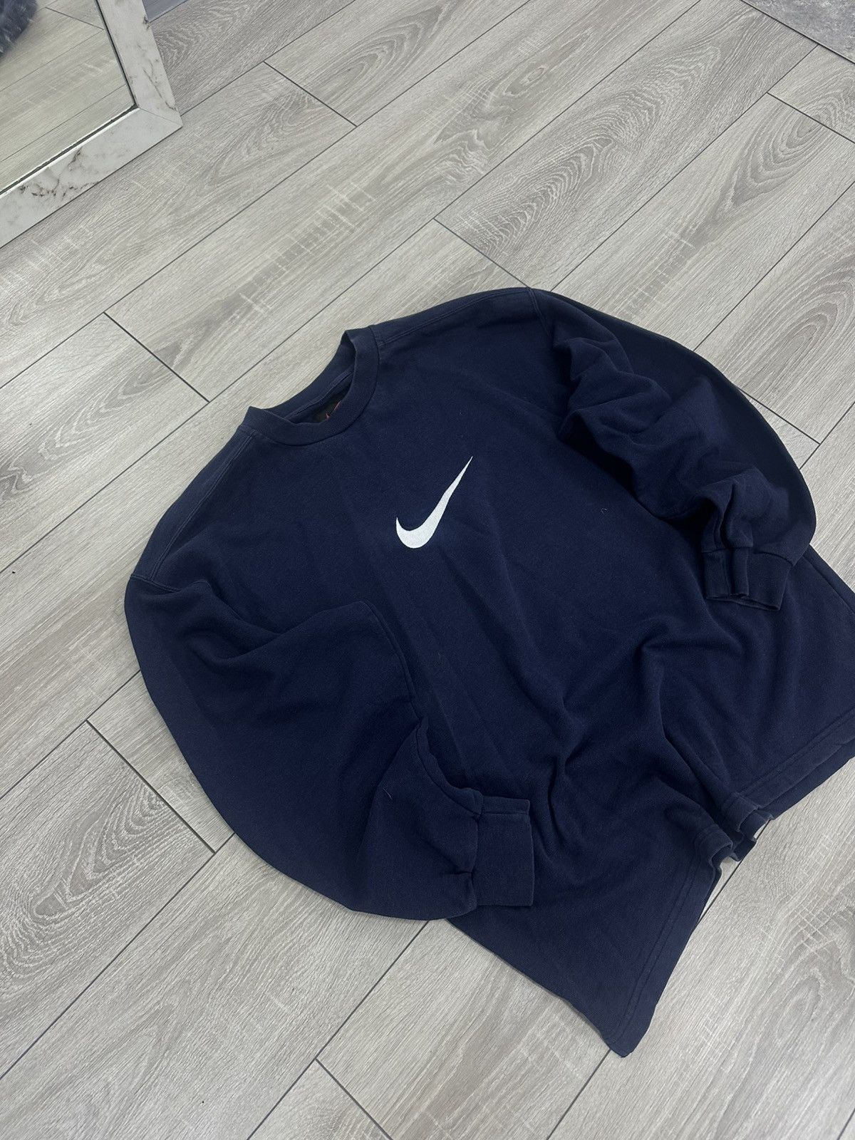 Nike Nike Vintage Big Swoosh Baggy Boxy Fit 90s Sweatshirt Size US L / EU 52-54 / 3 - 5 Thumbnail
