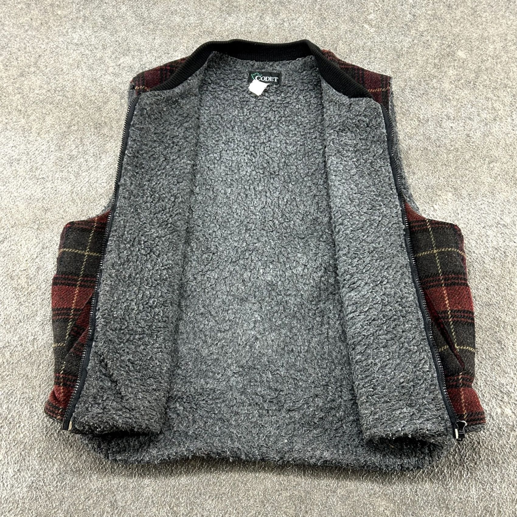 Vintage VINTAGE cODET Vest Mens XL Red Black Full Zip Wool Fleece Lined Plaid 90s Size US XL / EU 56 / 4 - 2 Thumbnail