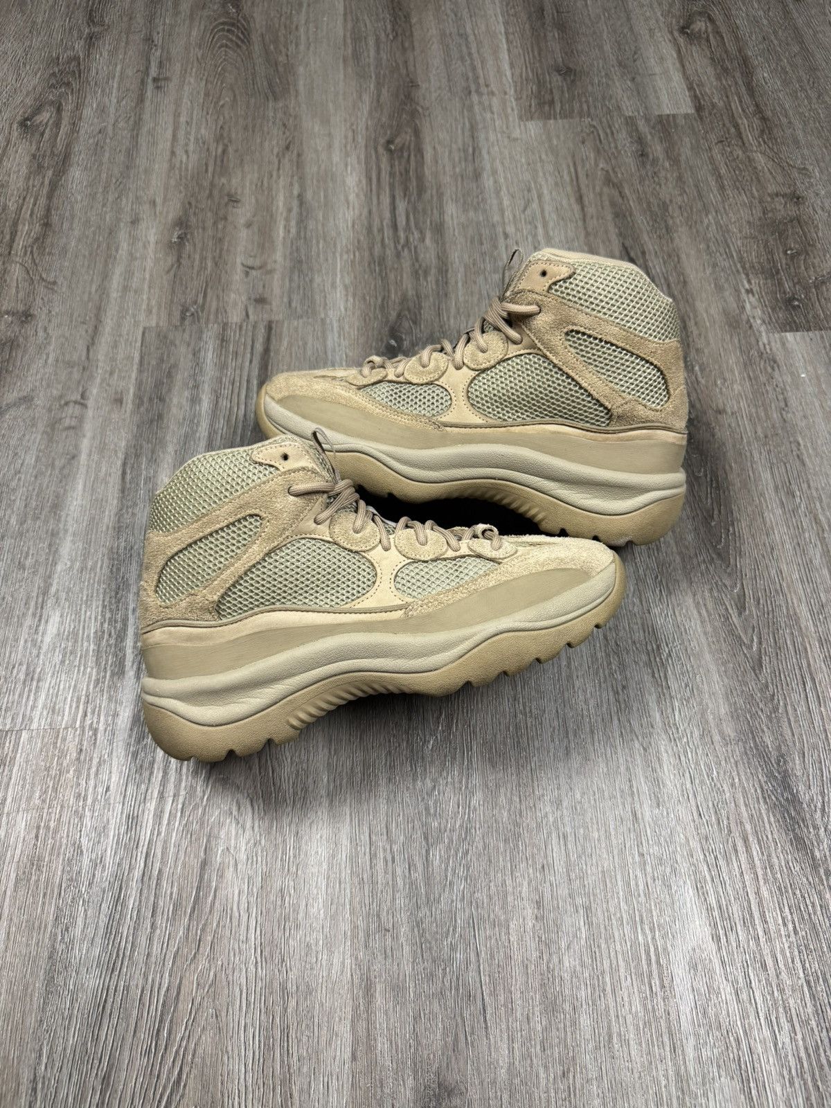Yeezy adidas Yeezy Desert Boot Rock Size 10 Size US 10 / EU 43 - 1 Thumbnail