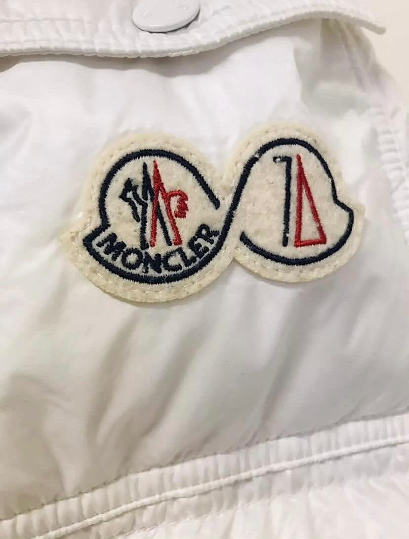 Moncler Moncler White quilted down jacket Size L / US 10 / IT 46 - 12 Thumbnail