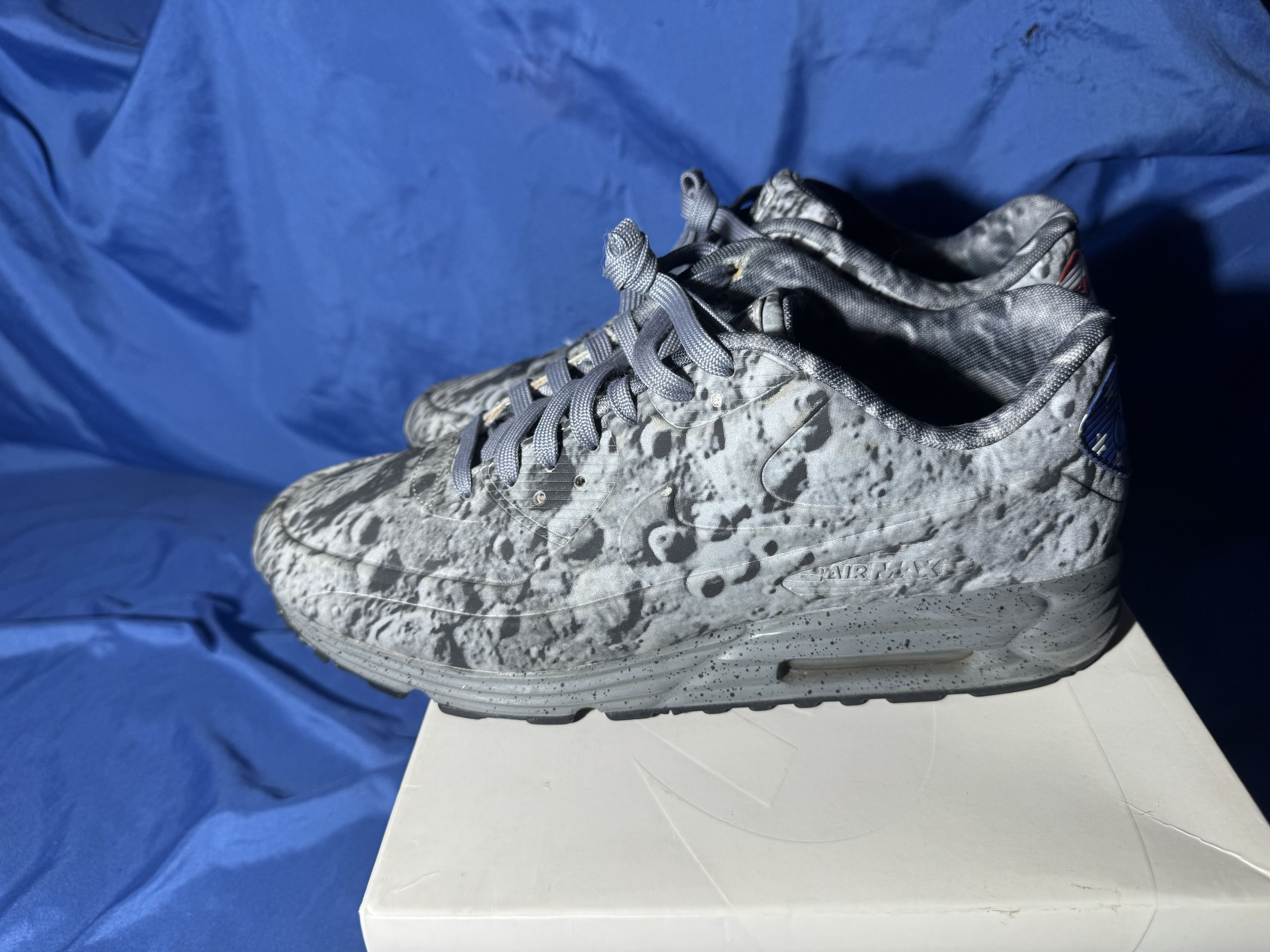Nike Nike air max lunar 90s reflective moon sneakers size 9.5 Size US 9.5 / EU 42-43 - 5 Thumbnail