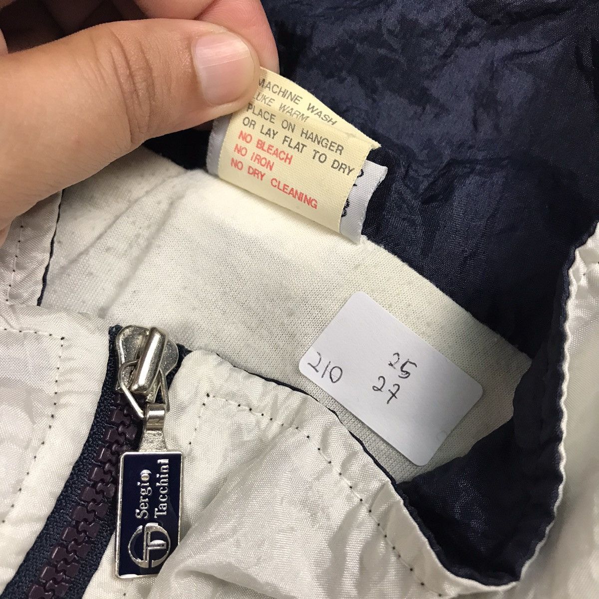 Japanese Brand × Sergio Tacchini Sergio tacchini light jacket sport Jacket Size US M / EU 48-50 / 2 - 11 Thumbnail