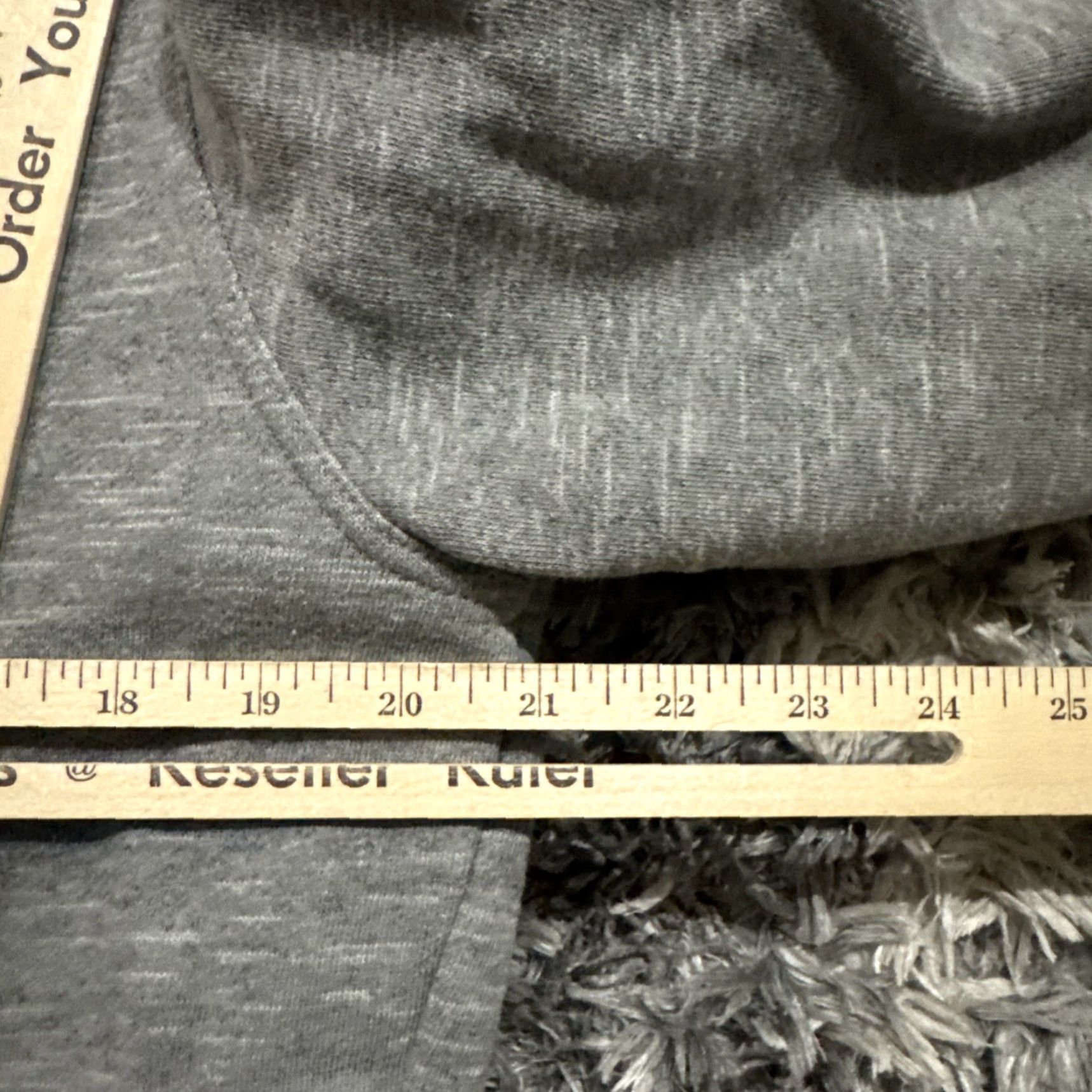 Vintage VINTAGE O’Neill Men Hoodie Long Sleeve Full Zip M Gray Furry Y2K Mens Size US M / EU 48-50 / 2 - 6 Thumbnail