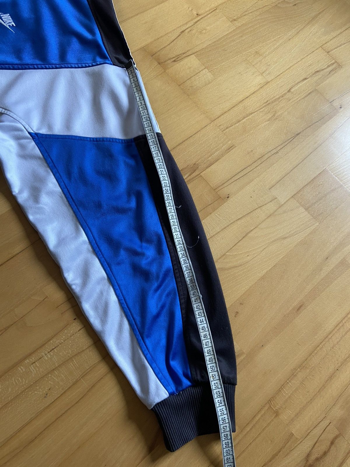 Nike Vintage Nike Swoosh Zip Hoodie, blue Size US L / EU 52-54 / 3 - 22 Thumbnail