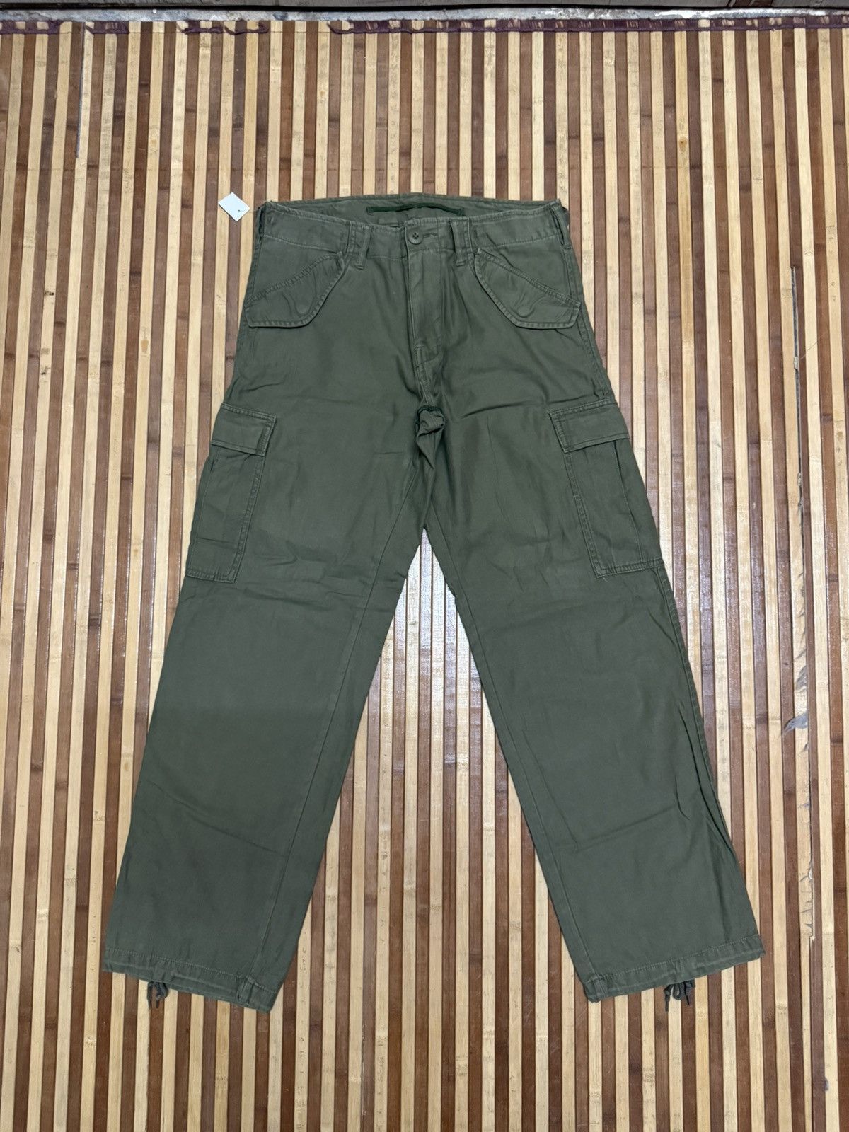 Vintage Vintage The World Cargo Back Number Cargo Pants Streetwear Size US 30 / EU 46 - 2 Thumbnail