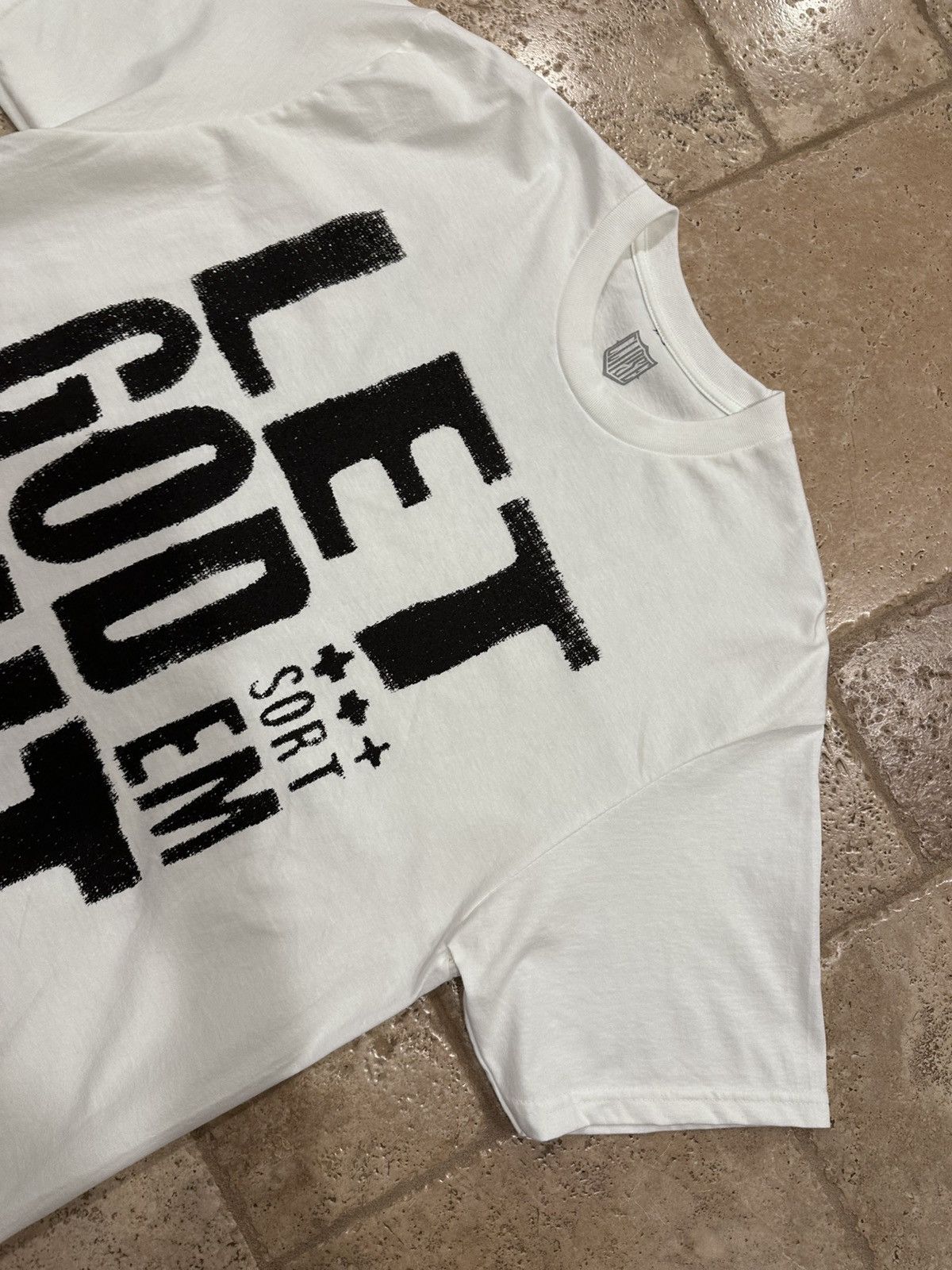 Rap Tees Clipse “Let God Sort Em Out” Tour Dates White Rap Tee Size US XL / EU 56 / 4 - 5 Thumbnail