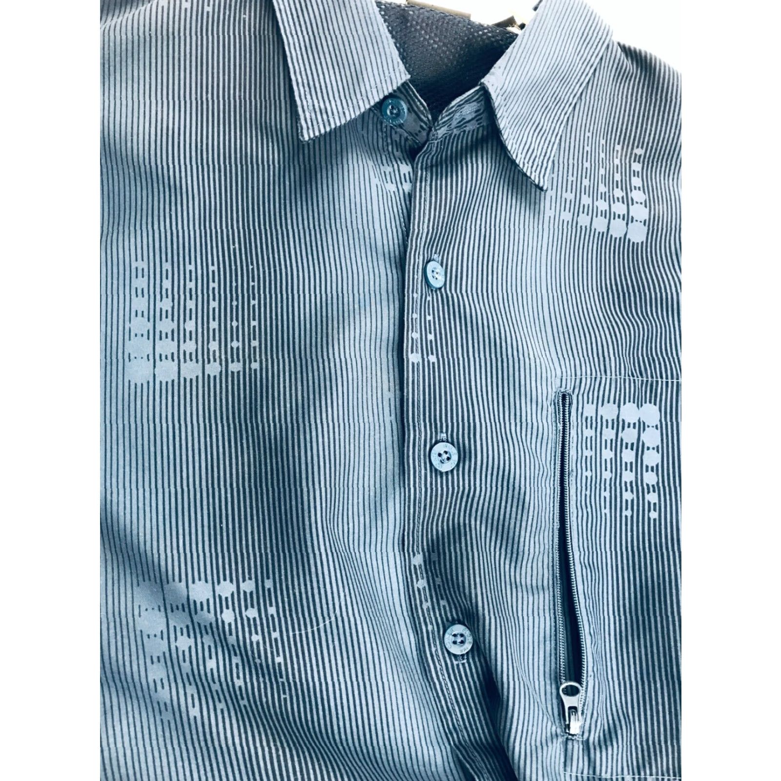 Bugle Boy Bugle Boy Shirt Men's Large Blue Button-Up Long Sleeve Pocket Vented Hiking Button-Down Collar Shirts Mens Regular Fit Size US L / EU 52-54 / 3 - 4 Thumbnail