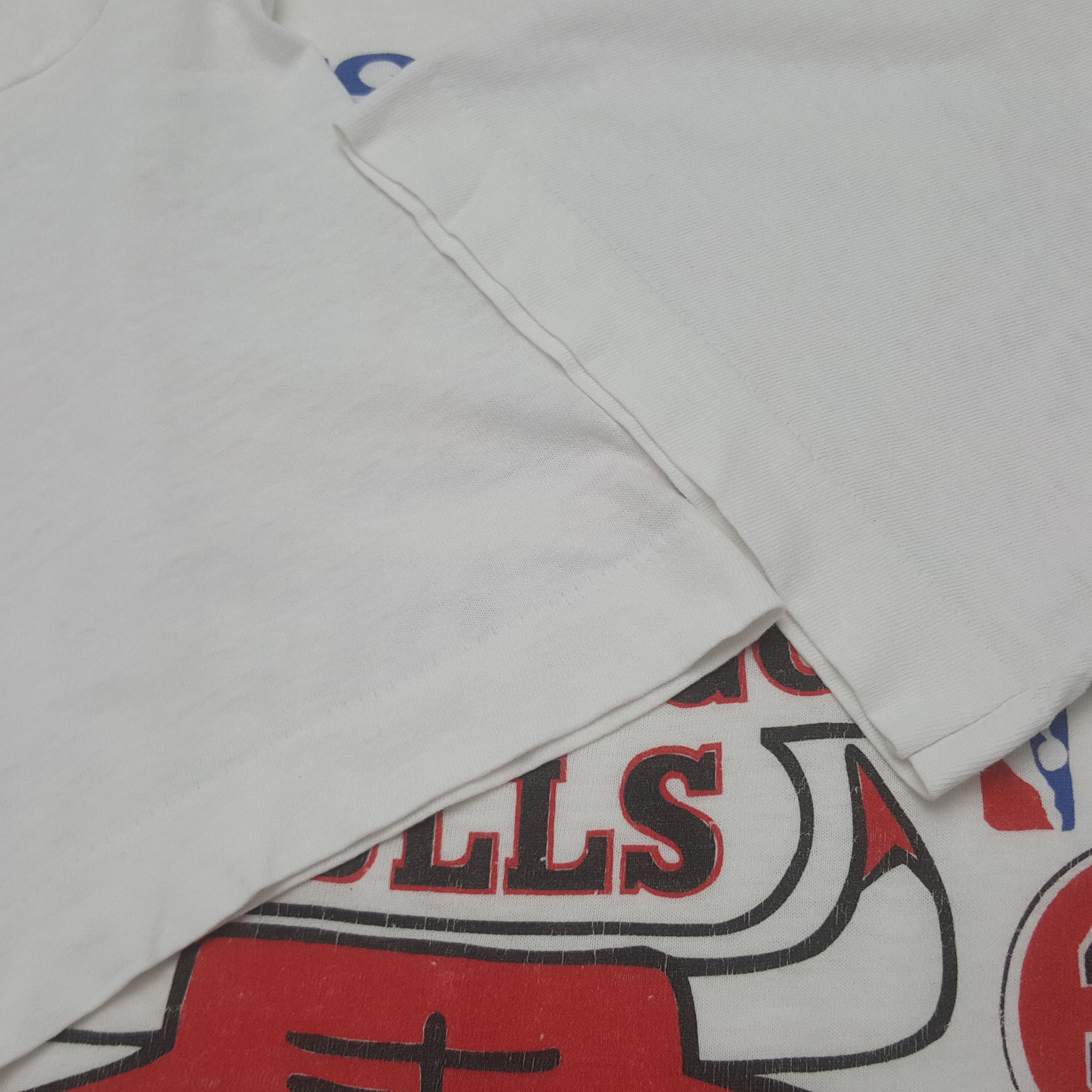 Vintage 90’s World Champion Saint Luis Tshirt