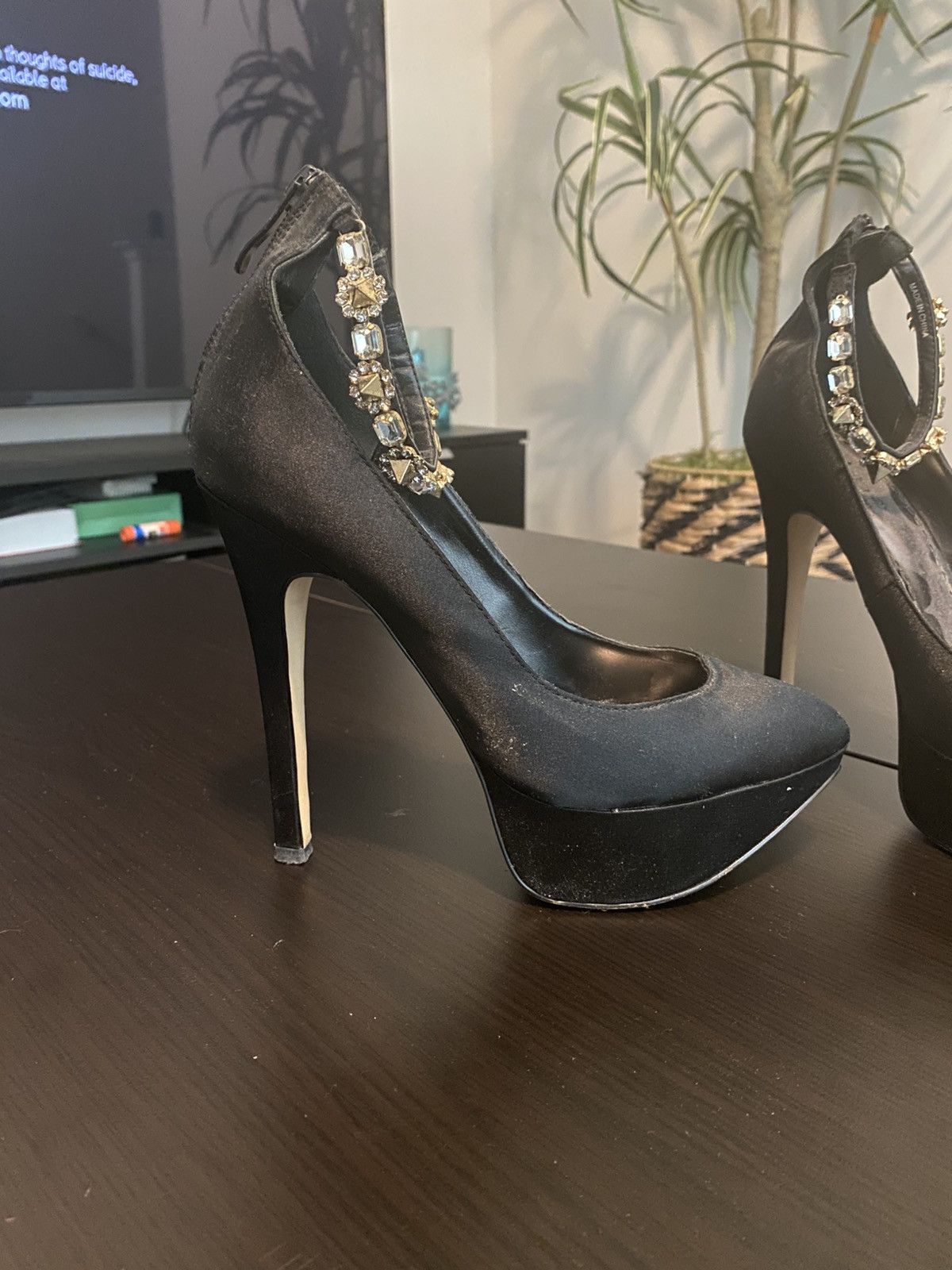 Bebe Bebe black heels Size US 8 / IT 38 - 2 Thumbnail
