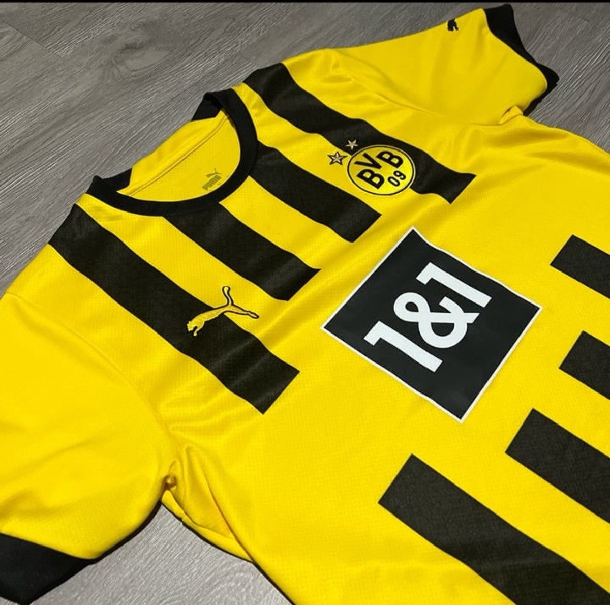 Puma Borussia Dortmund 2022/23 Home Jersey Size US L / EU 52-54 / 3 - 2 Thumbnail