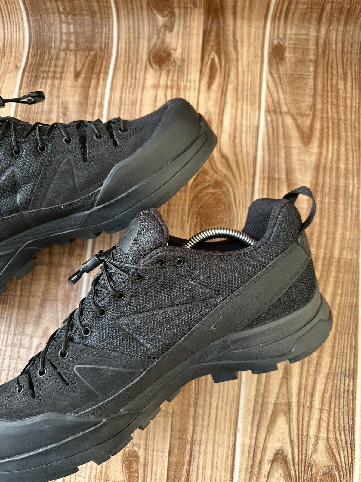 Maison Margiela × Salomon Maison Margiela x Salomon X-ALP Black Size US 9.5 / EU 42-43 - 16 Thumbnail