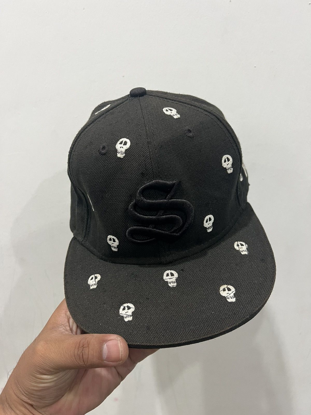 New Era × Stussy Vintage Y2K Stussy Skulls x New Era Fitted Cap Size ONE SIZE - 3 Thumbnail