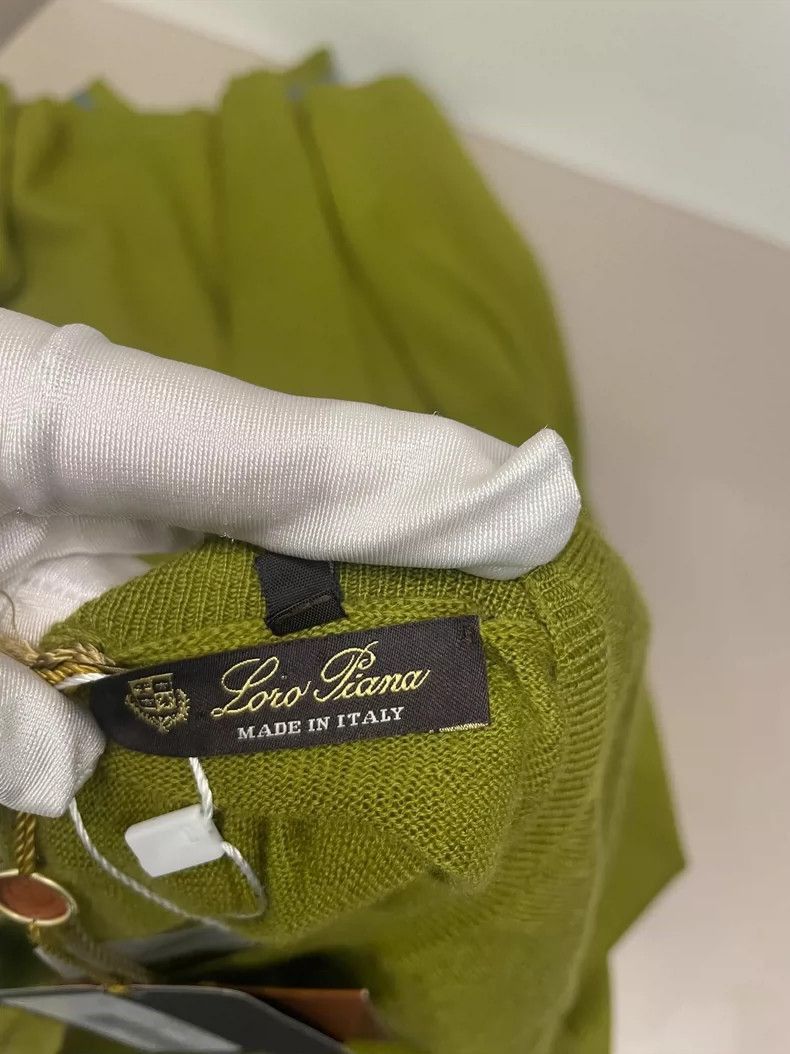 Loro Piana Loro Piana Green Cashmere Sweater- Size US M / EU 48-50 / 2 - 2 Thumbnail