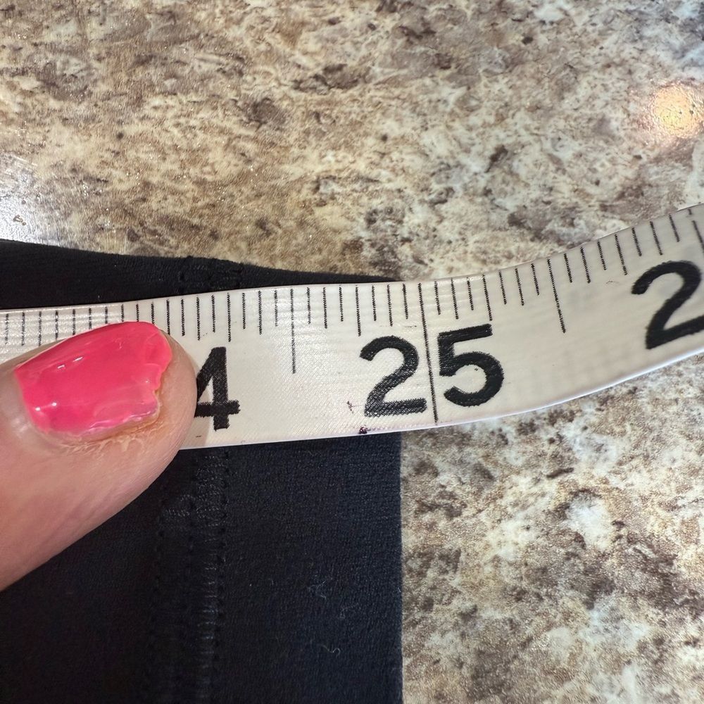 Lululemon SoulCycle Black Leggings Size 28" / US 6 / IT 42 - 8 Thumbnail