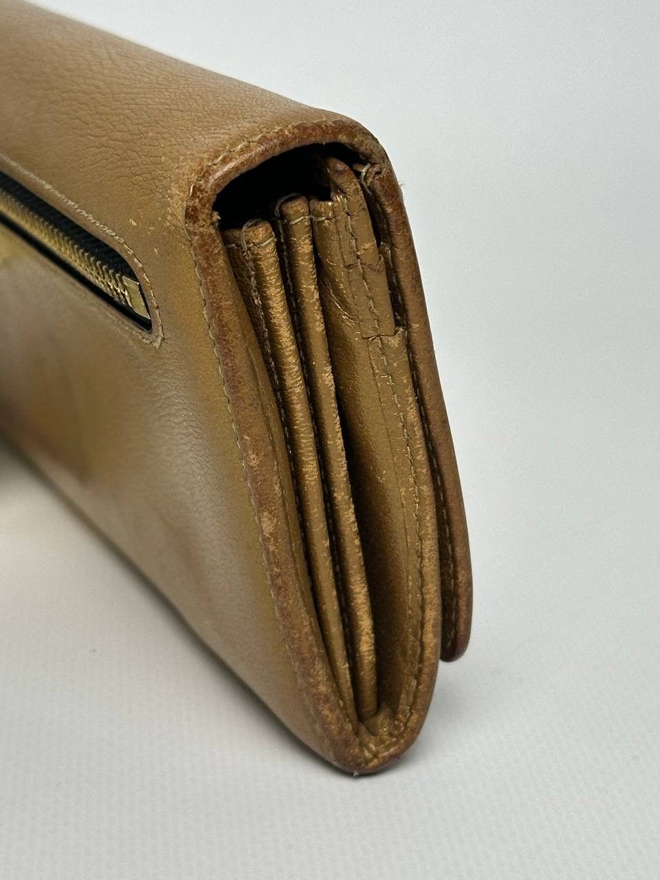 Loewe 90s Vintage Loewe Anagram Leather Authentic Golden Wallet Size ONE SIZE - 16 Thumbnail