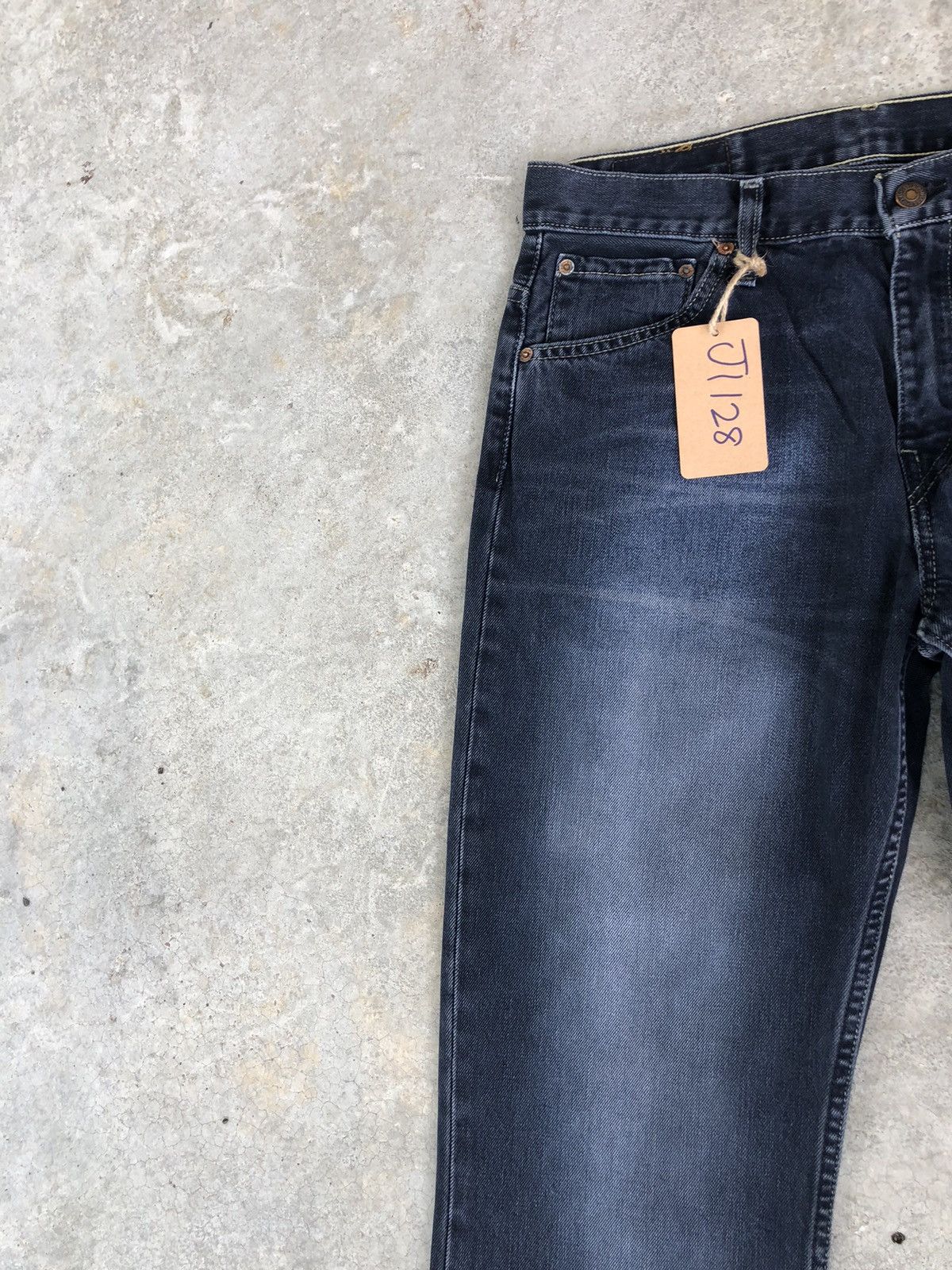 Levi's Vintage Clothing Y2k Levi’s Flared Jeans Bootcut Distressed Jeans 507 Size US 33 - 4 Thumbnail