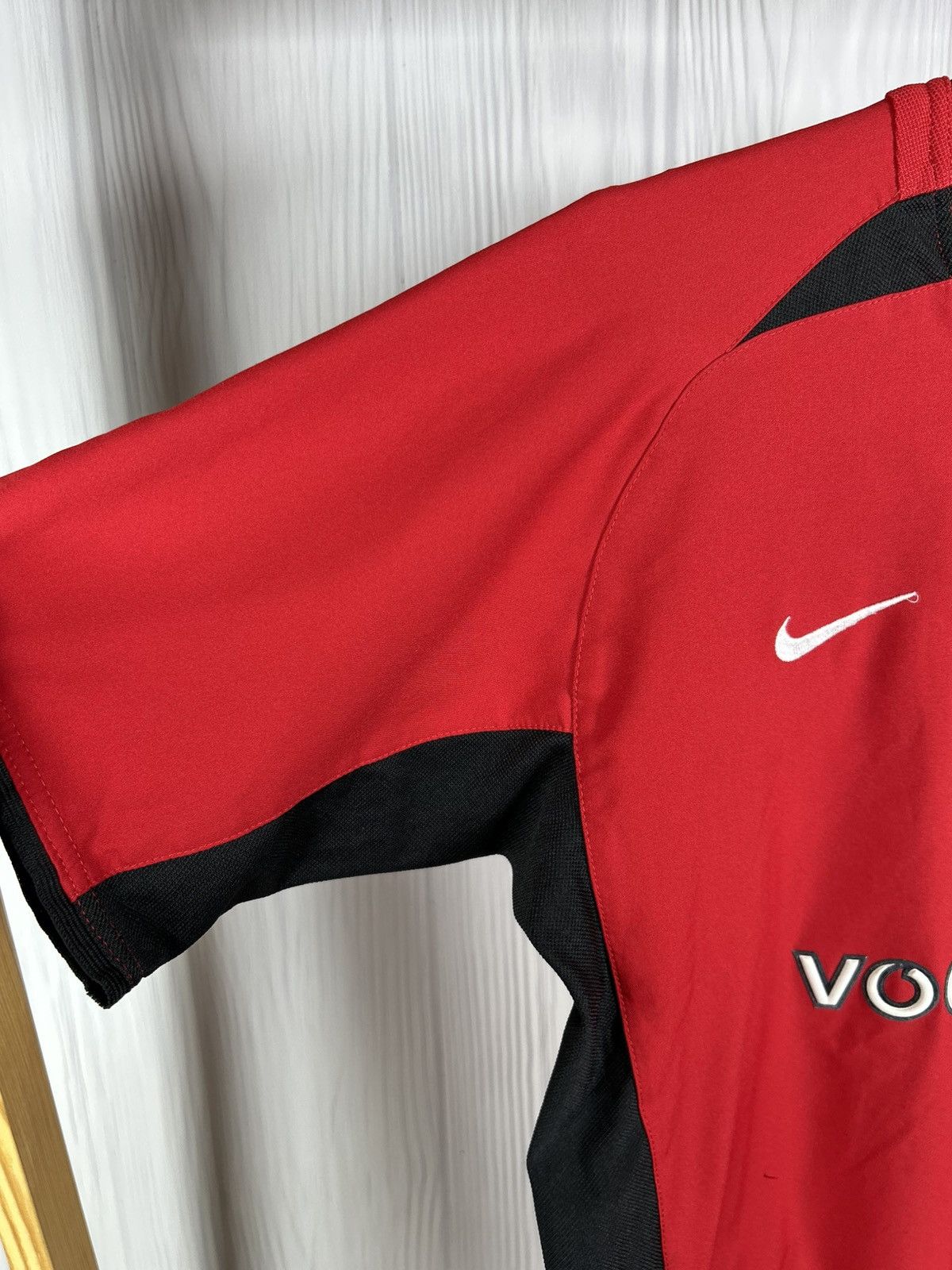 Nike Vintage Manchester United 2002/04 Vodafone Jersey Sz Boys L Size US L / EU 52-54 / 3 - 7 Thumbnail
