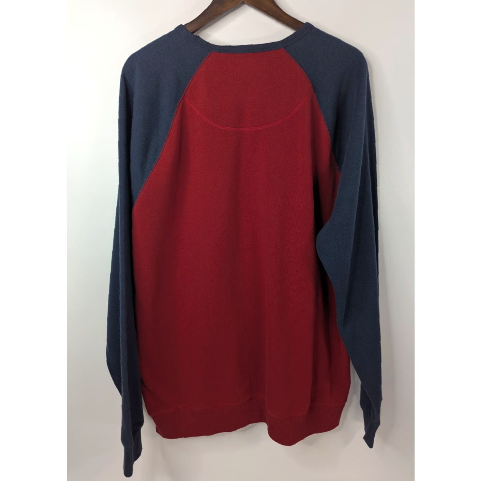 Levi's Levis Logo Crew Raglan Sweatshirt Red Navy Standard Fit Casual Lounge Men 2XL Size US XXL / EU 58 / 5 - 4 Thumbnail