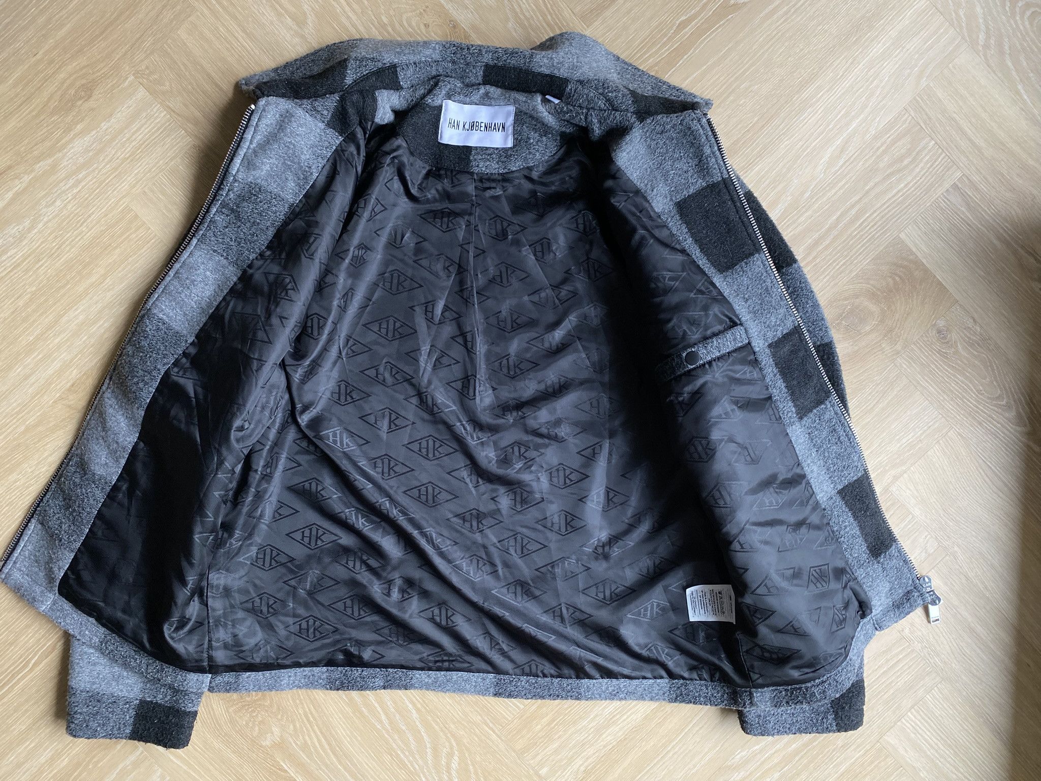 Acne Studios $810 - 50/L - Zip Boxy Jacket - Black/Grey Check Size US L / EU 52-54 / 3 - 5 Thumbnail