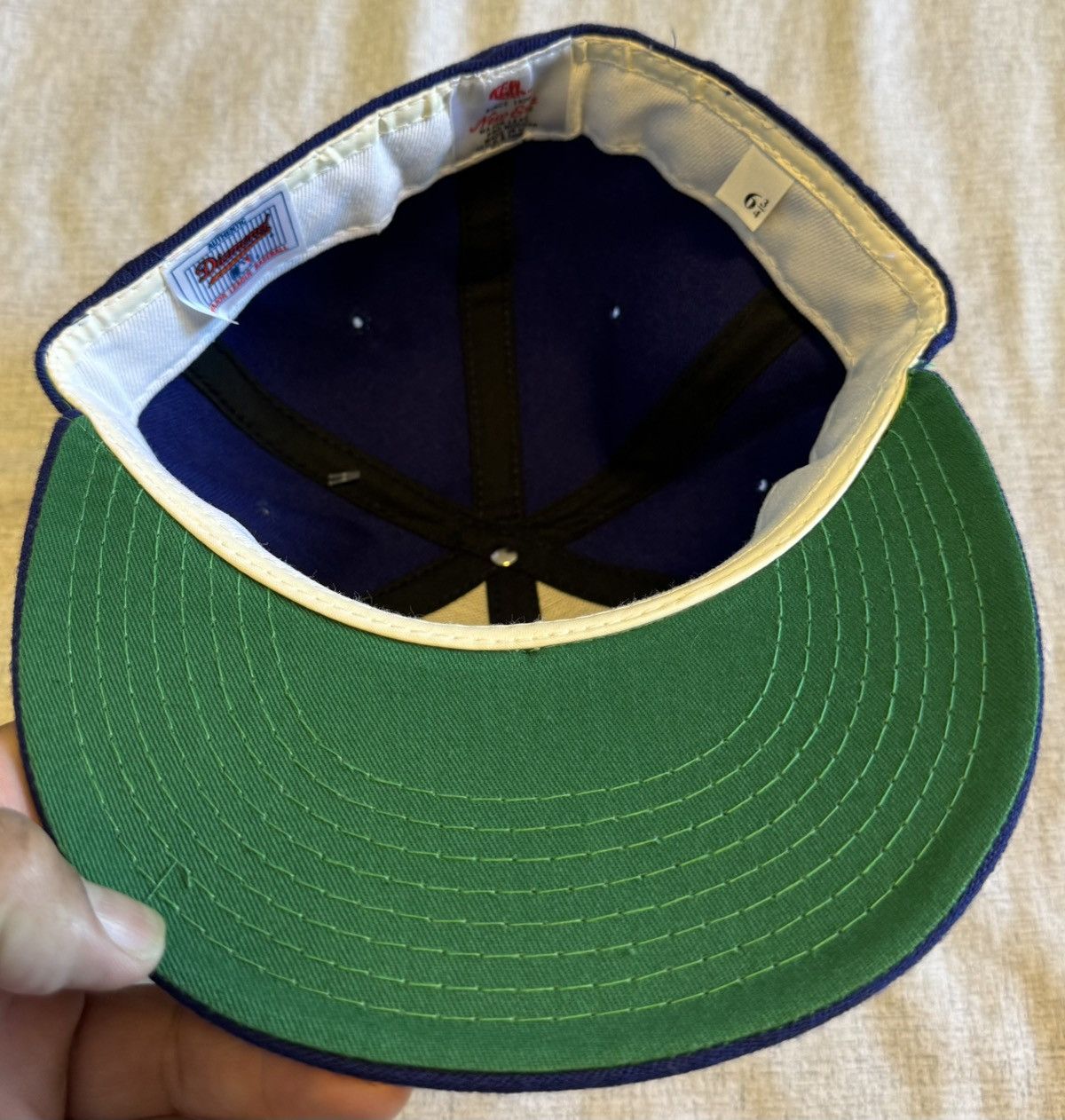 New Era LA Dodgers Size 6 3/4 Hat New Era Diamond Collection Fitted Size ONE SIZE - 4 Thumbnail