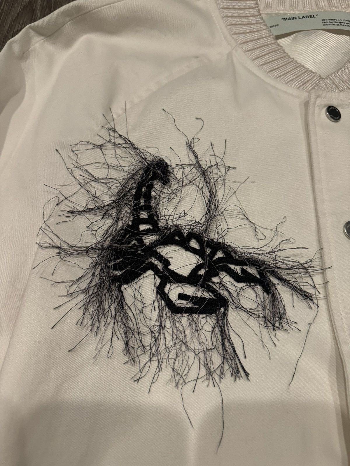 Off-White Off White Scorpion Embroidered The End 2017 Jacket White Size US L / EU 52-54 / 3 - 5 Thumbnail