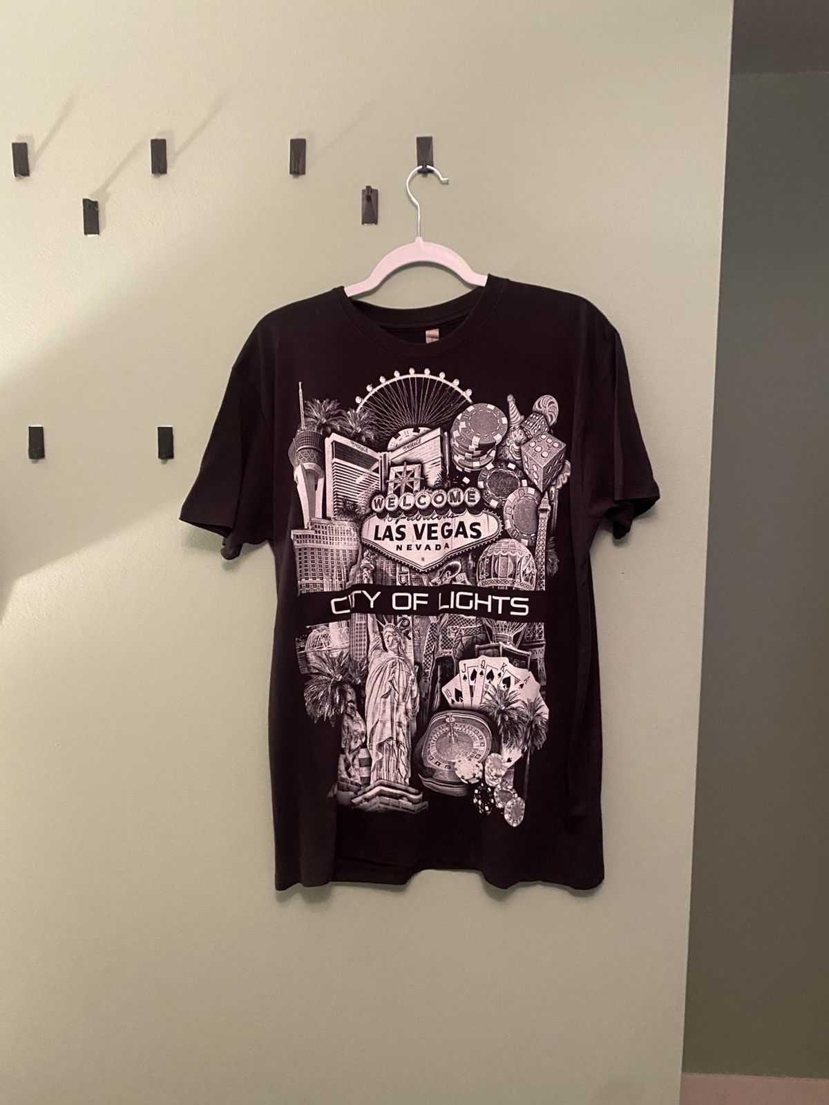 XMI Platinum Vegas shirt Size US L / EU 52-54 / 3 - 1 Preview