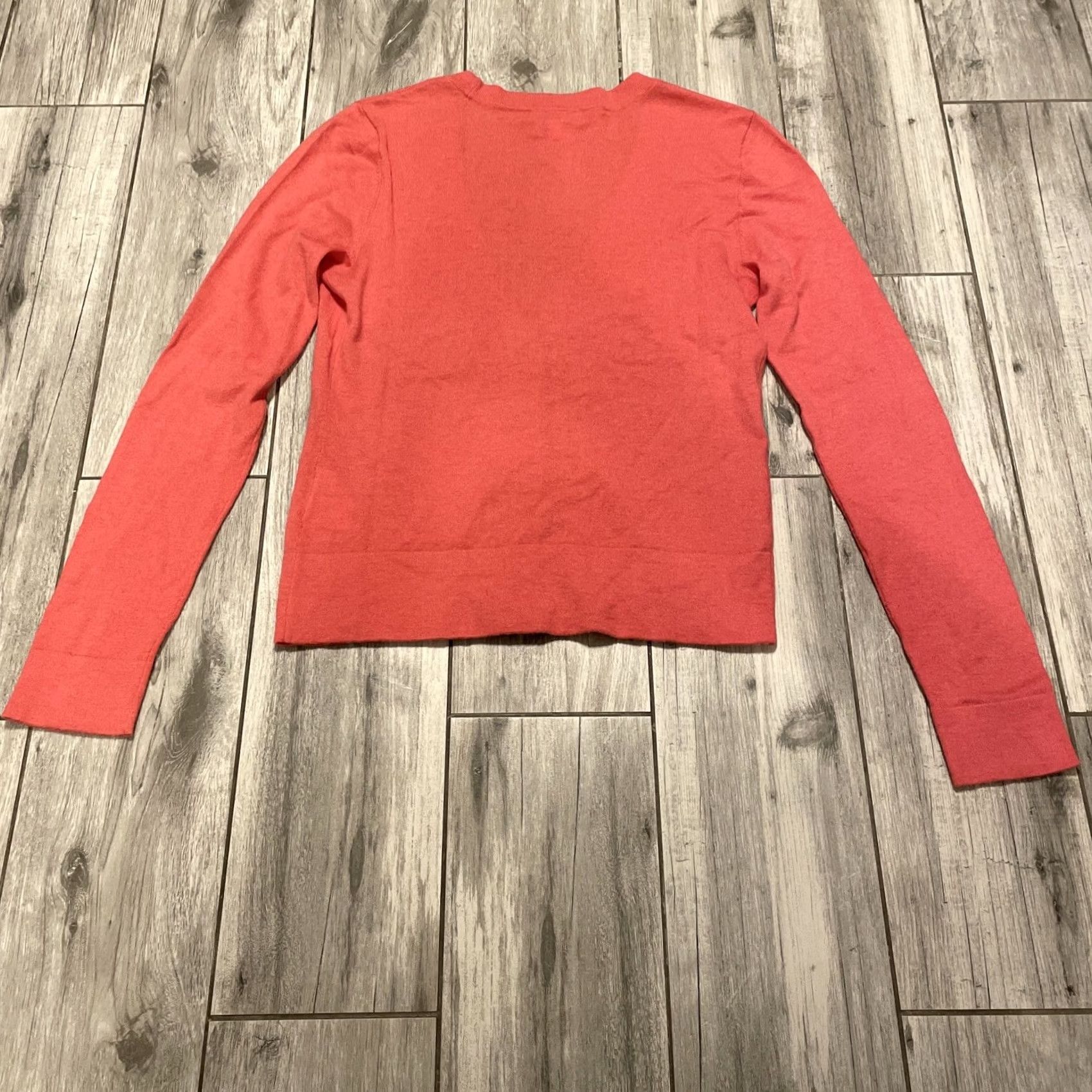 Lilly Pulitzer Lilly Pulitzer Cardigan Sweater M Women Wool Blend Button Front V-Neck Preppy Coral Pink/Med, Regular, Knit, Long Sleeve, Button, Winter Style Size M / US 6-8 / IT 42-44 - 8 Thumbnail
