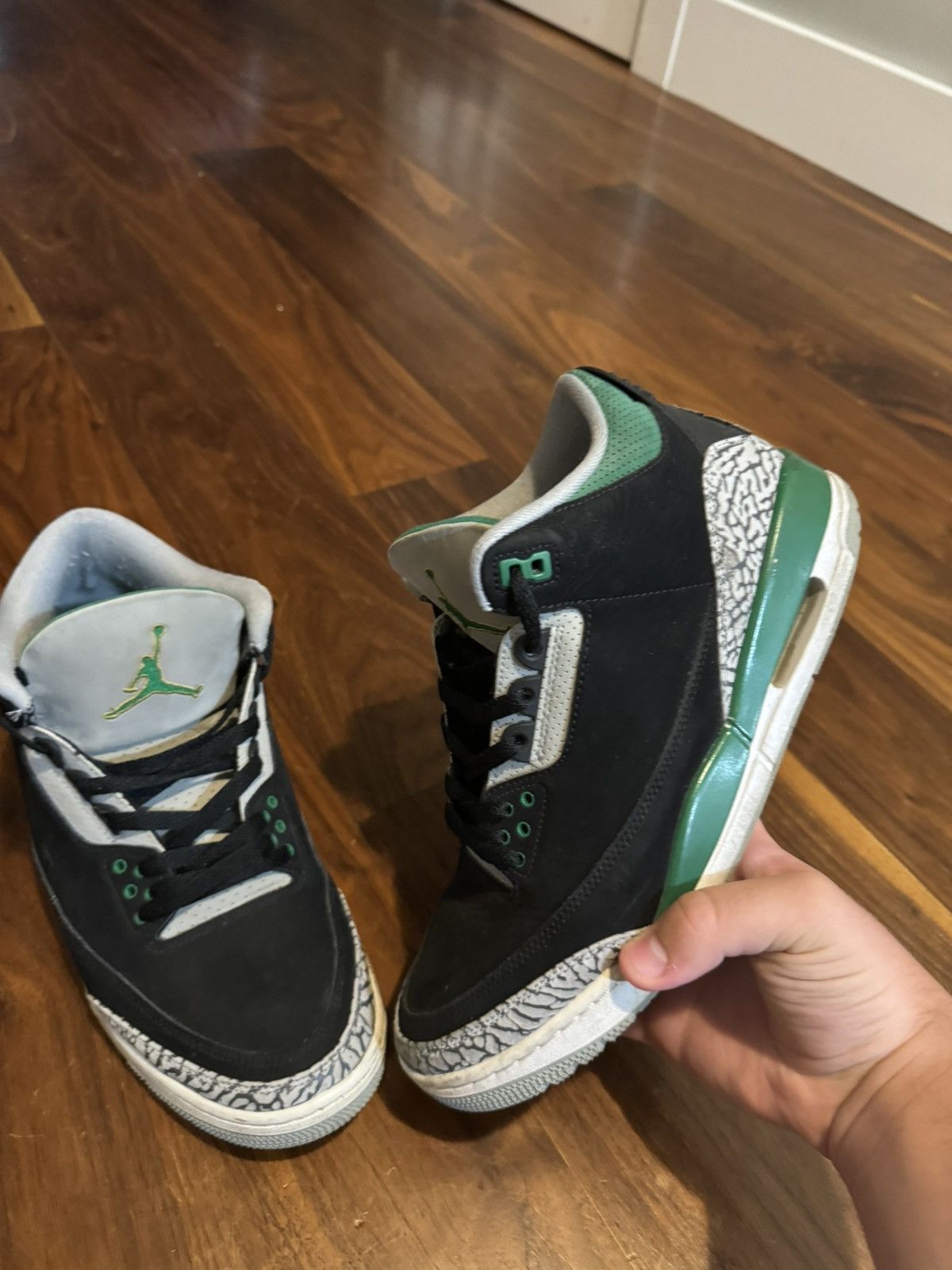 Jordan Brand × Nike JORDAN 3 PINE GREEN Size US 10.5 / EU 43-44 - 2 Thumbnail