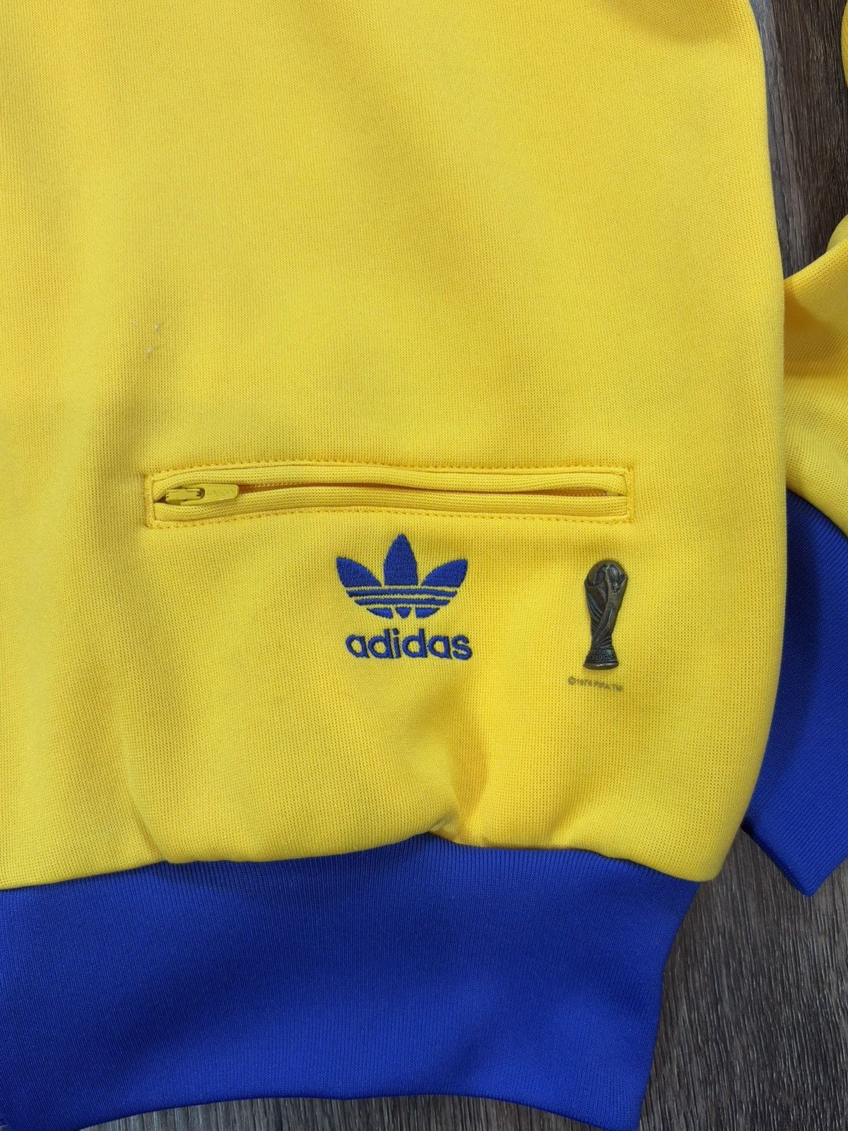 Adidas Adidas 2005 Sweden “1974 Reissue” World Cup Track Top Jacket Size US M / EU 48-50 / 2 - 5 Thumbnail