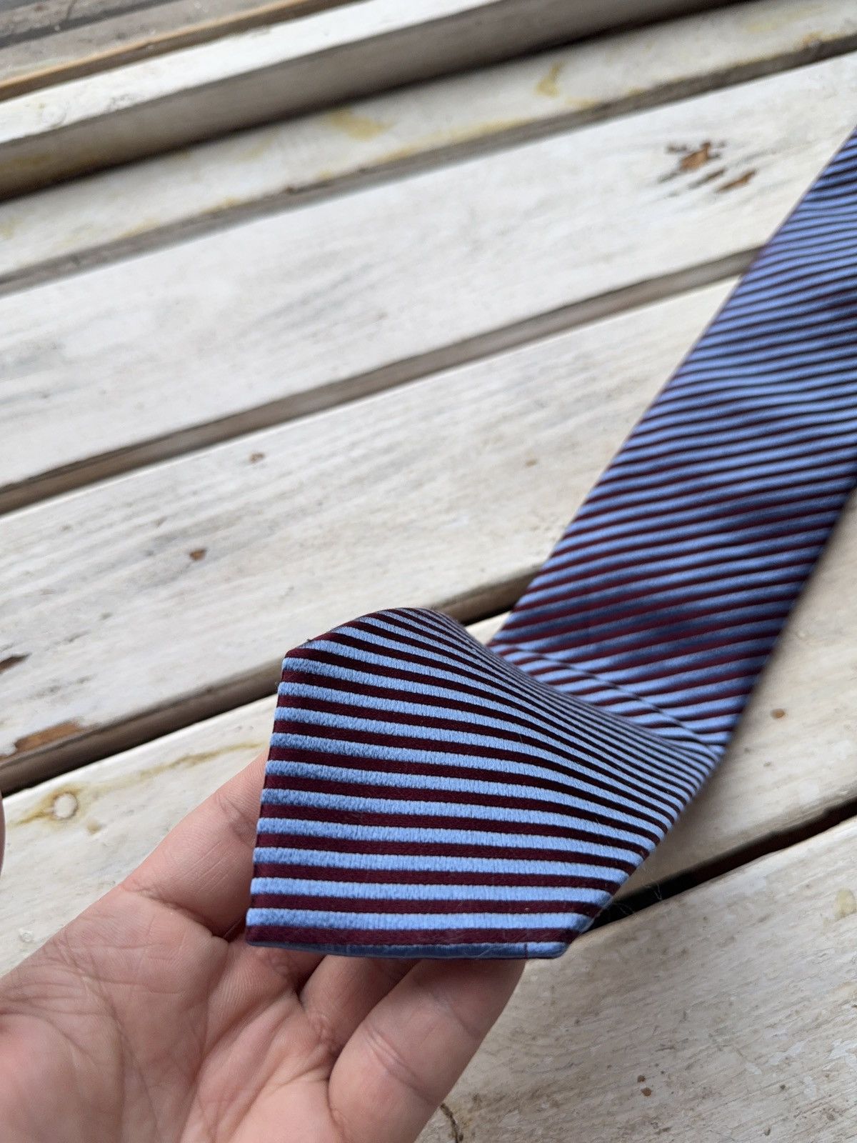 Mercedes-Benz Maybach Designer Tie – Luxury Striped Menswear Accessory Size ONE SIZE - 4 Thumbnail