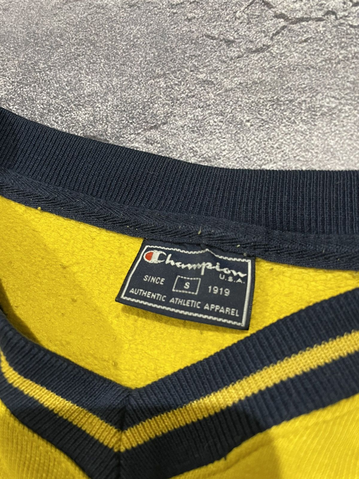 Champion × Vintage Vintage 90s Champion Sweatshirt Grunge Skater Size US S / EU 44-46 / 1 - 4 Thumbnail