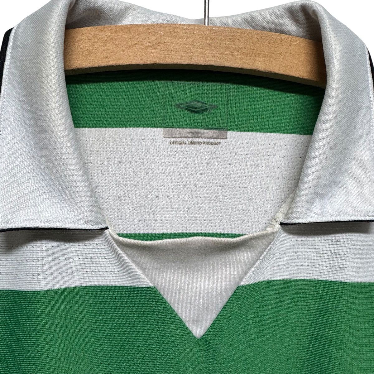 Umbro Celtic Home 2004/2005 Umbro Soccer Jersey Vintage Shirt Size US XL / EU 56 / 4 - 7 Thumbnail