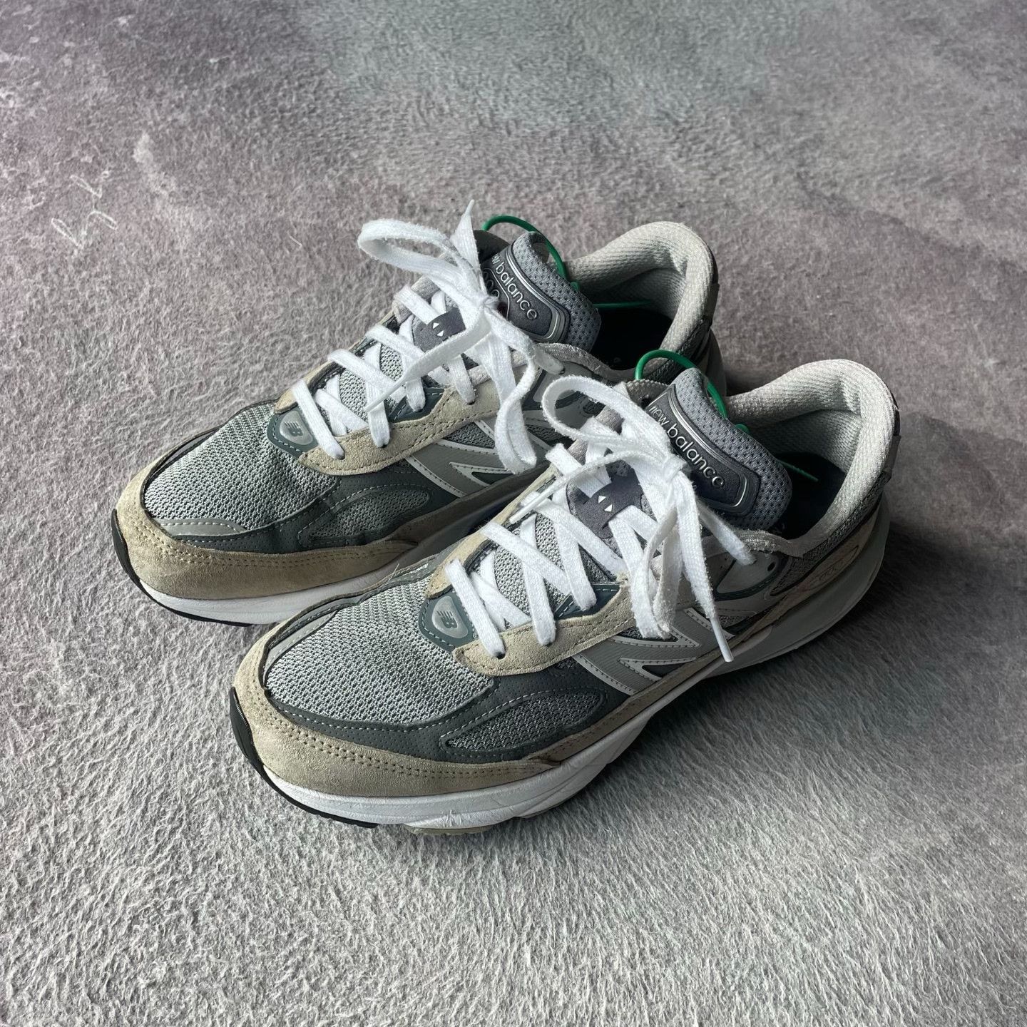 New Balance New Balance Gray Lowtop Sneakers M Men Size US 10 / EU 43 - 1 Thumbnail