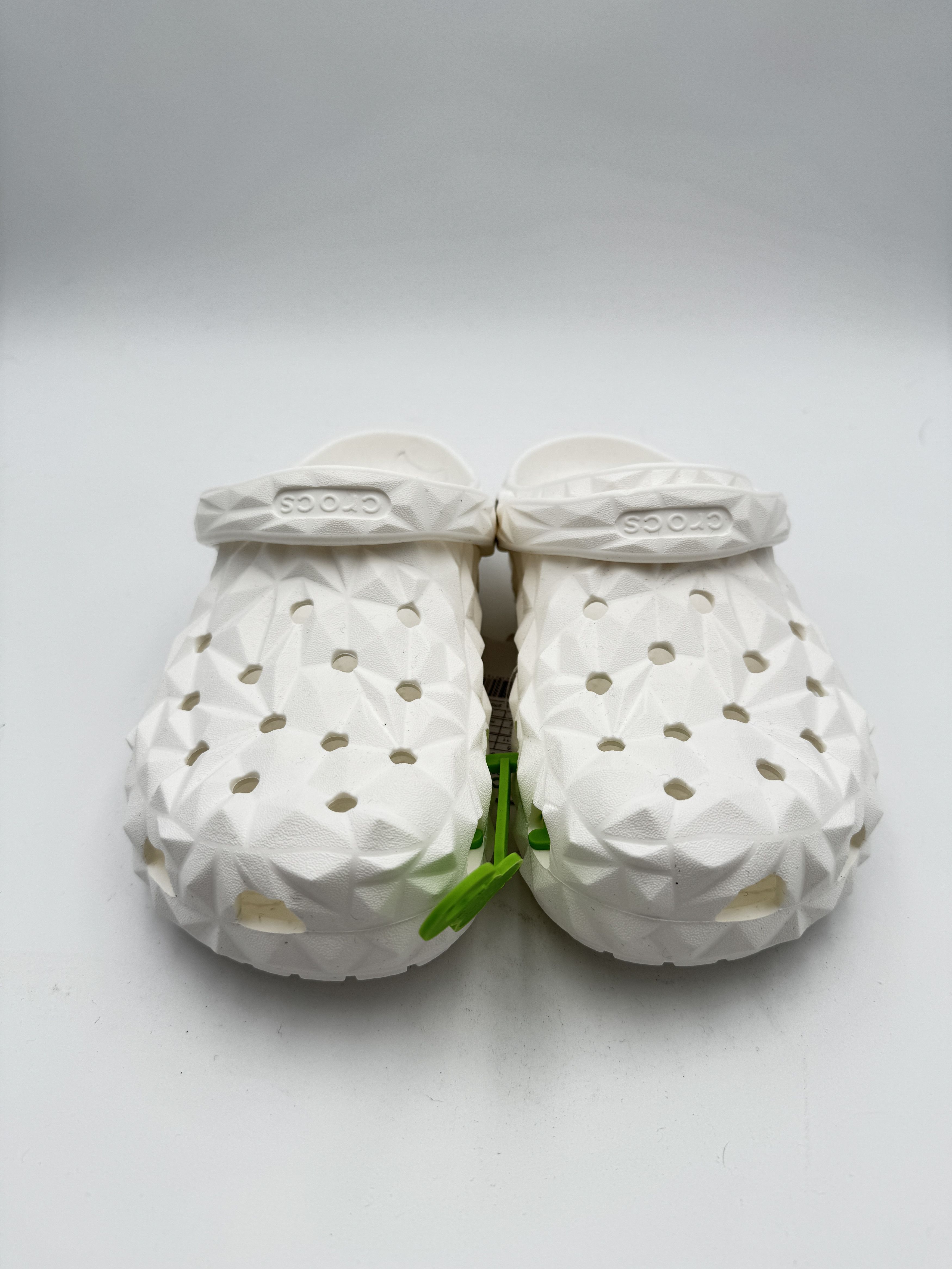 Crocs Crocs Geometric Prism Classic Clog White Size US 9 / EU 42 - 3 Thumbnail