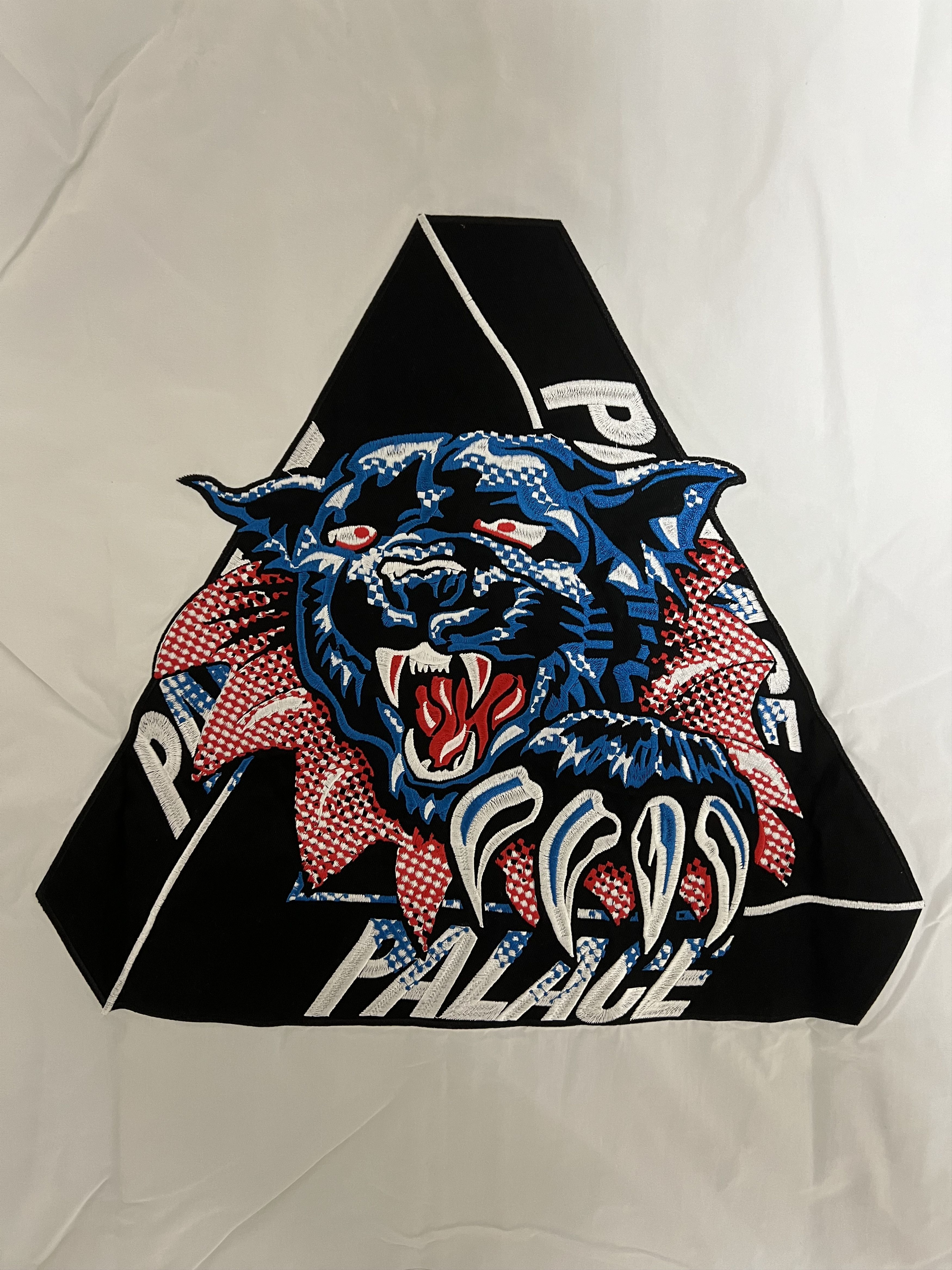 Palace 💚 2019 Palace Ripped Coach Jacket White Medium NEW Size US M / EU 48-50 / 2 - 5 Thumbnail