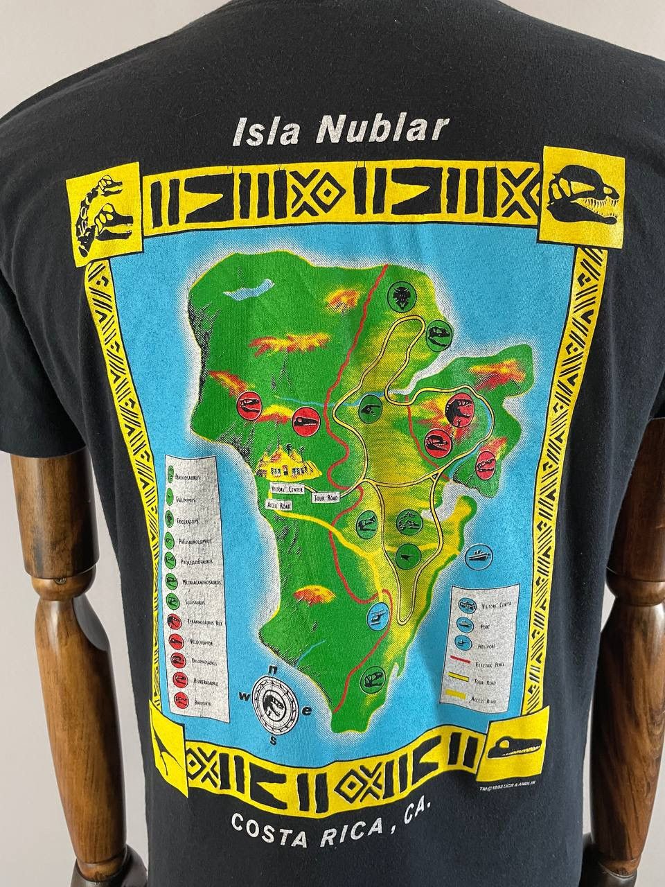 Vintage Jurassic Park Tee T Shirt 1993 Vintage Black Island Tour Size US L / EU 52-54 / 3 - 9 Thumbnail