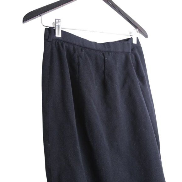 Anne Klein Vintage Anne Klein Black Midi 100% Wool Pencil Skirt Size 32" / US 10 / IT 46 - 4 Thumbnail