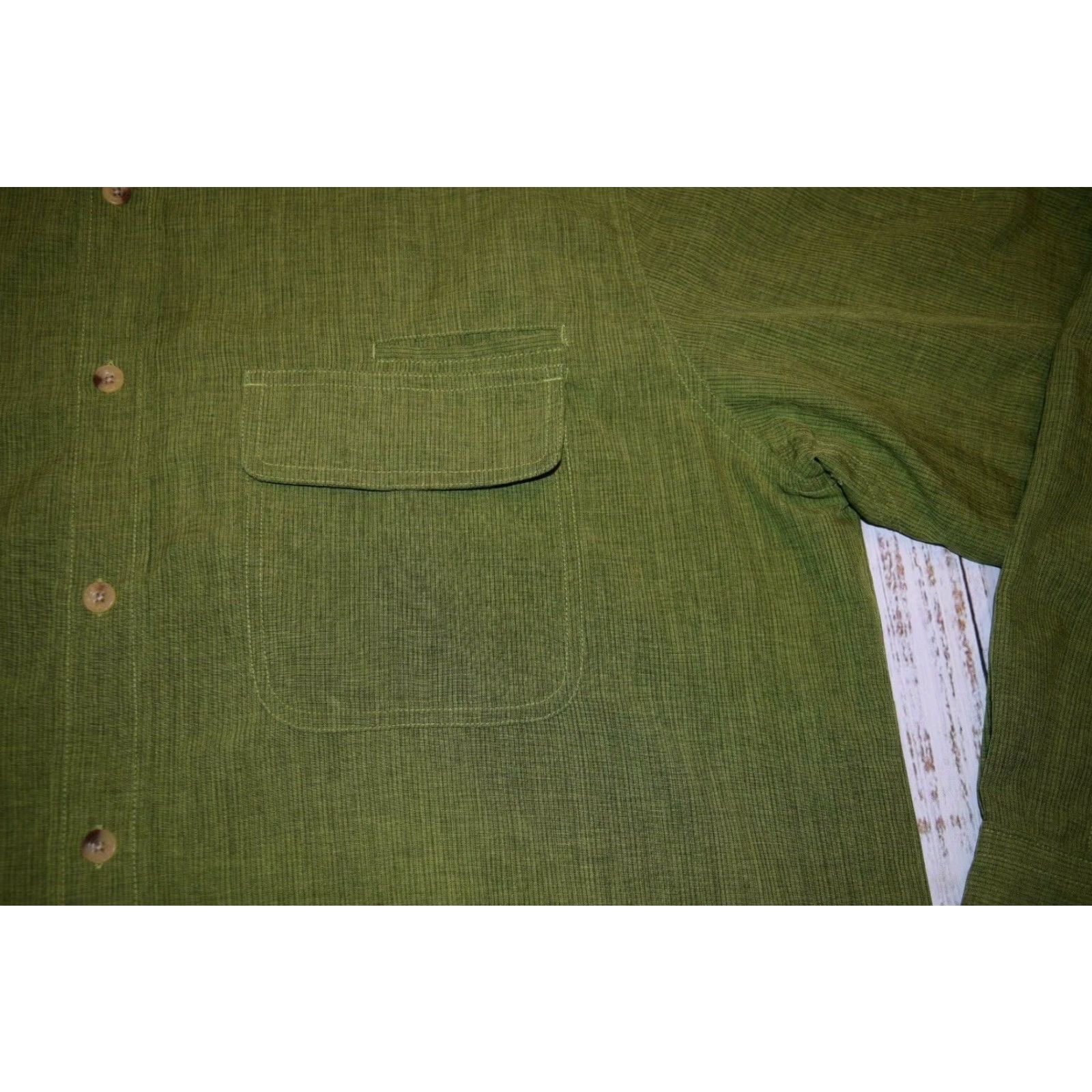 Vintage WOOLRICH PESTO LONG SLEEVE BUTTON SHIRT XL LIME GREEN DOUBLE CHEST POCKETS Size US XL / EU 56 / 4 - 4 Thumbnail