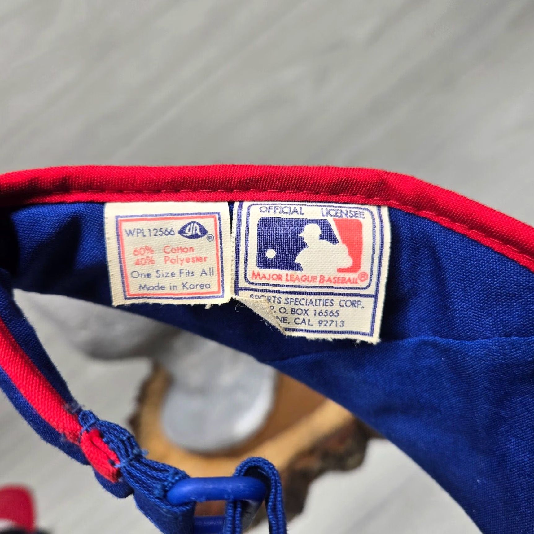 Starter Vintage Atlanta Braves 1980s MLB Visor Hat Cap Red White Blue OSFA Size ONE SIZE - 7 Thumbnail