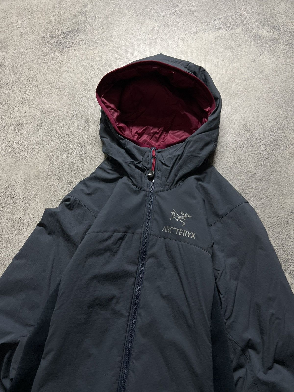 Arc'teryx Vintage Y2k Arc’teryx 🩶 Nylon Reflective Logo Jacket 00’s Size XS / US 0-2 / IT 36-38 - 2 Thumbnail