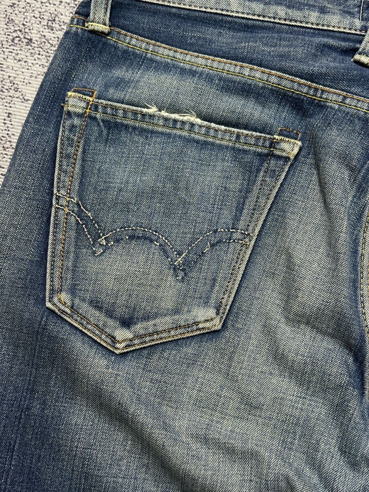 Undercover × Uniqlo 2000s Vintage Edwin 503 Washed Denim Jeans Size 34 Size US 34 / EU 50 - 16 Thumbnail